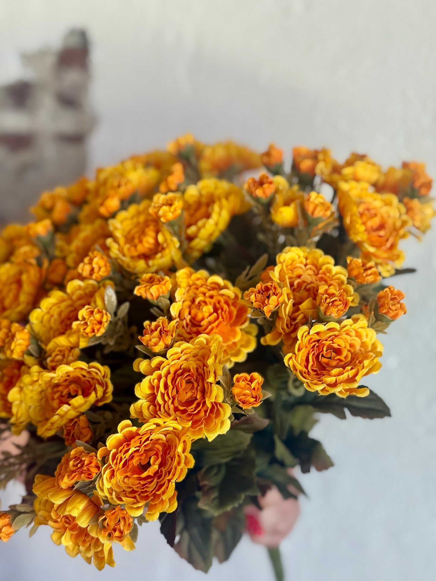 15" MINI MUM BUSH; 2.25" BLOOMS (MULTIPLE OPTIONS)
