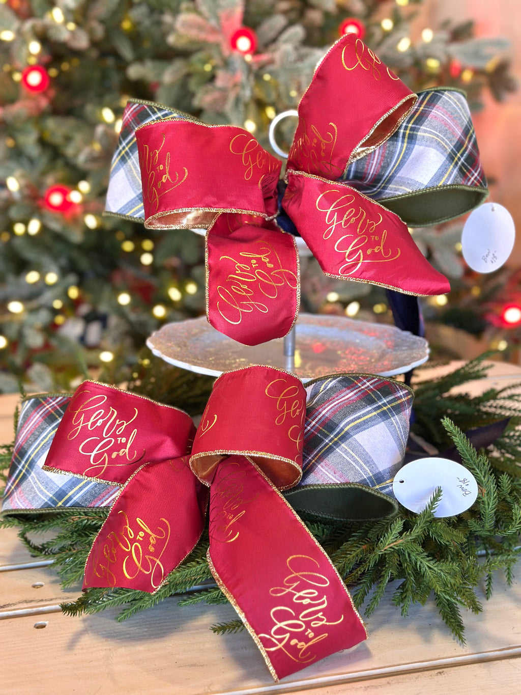 “Glory to God” with Green Plaid Accent Bow