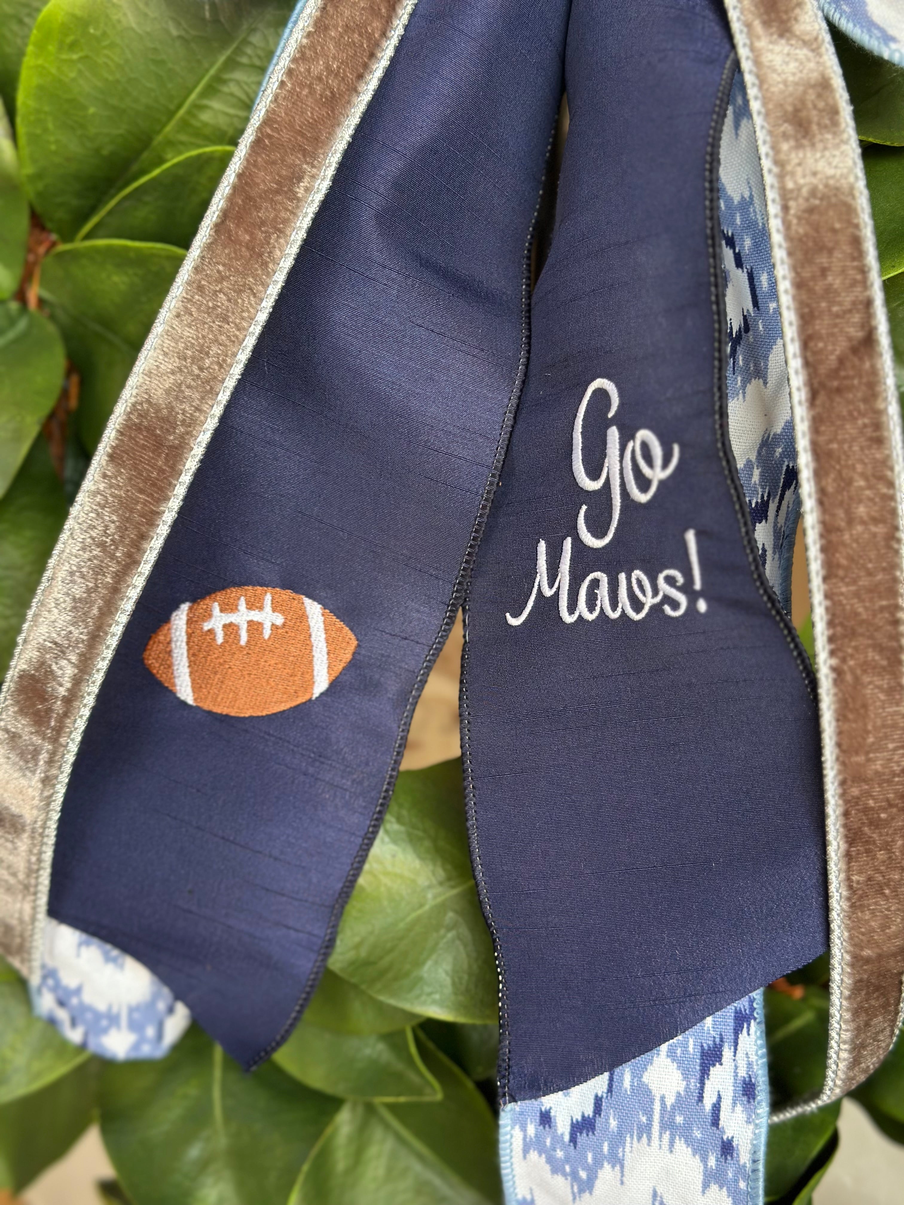 Go Mavs! Football Embroidered Bow