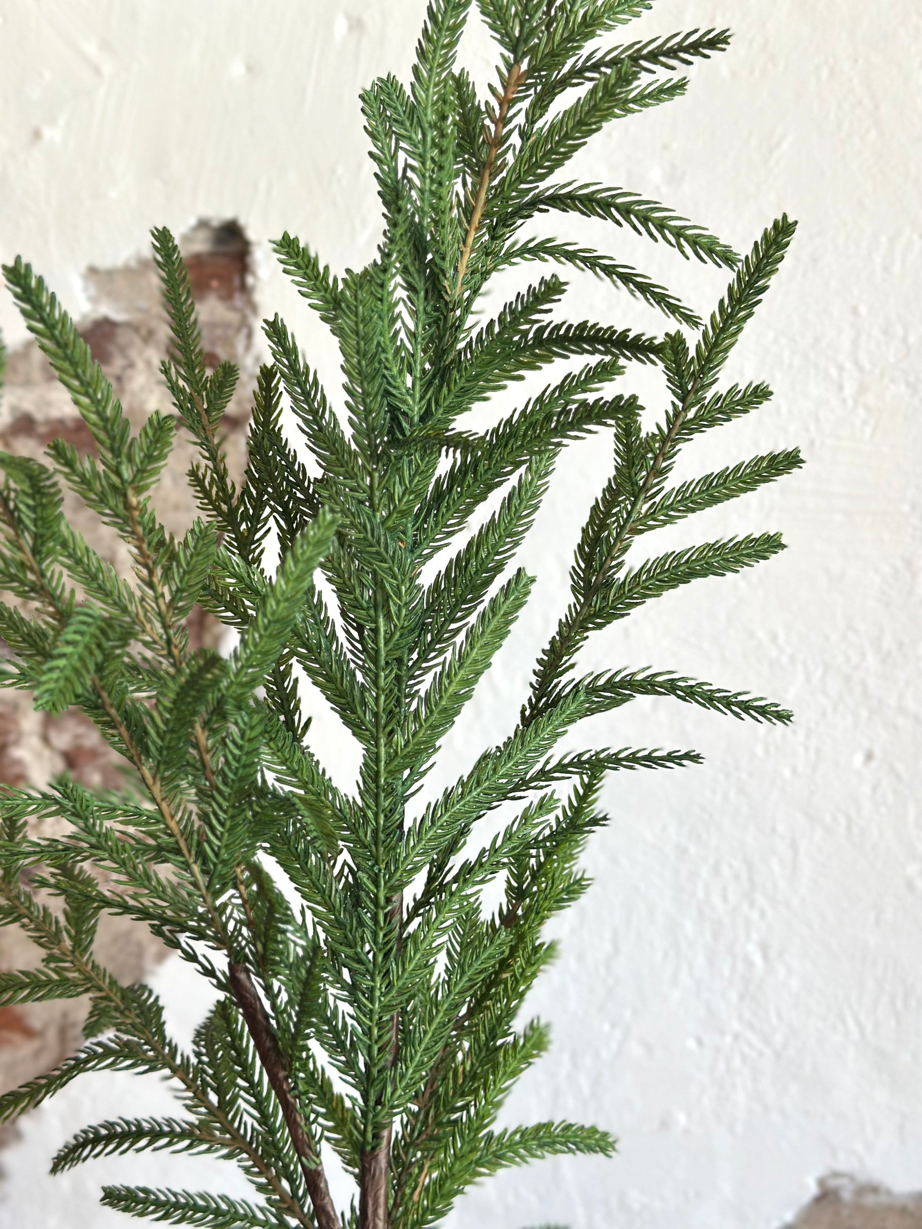 30" SOFT TOUCH MINI FIR SPRAY