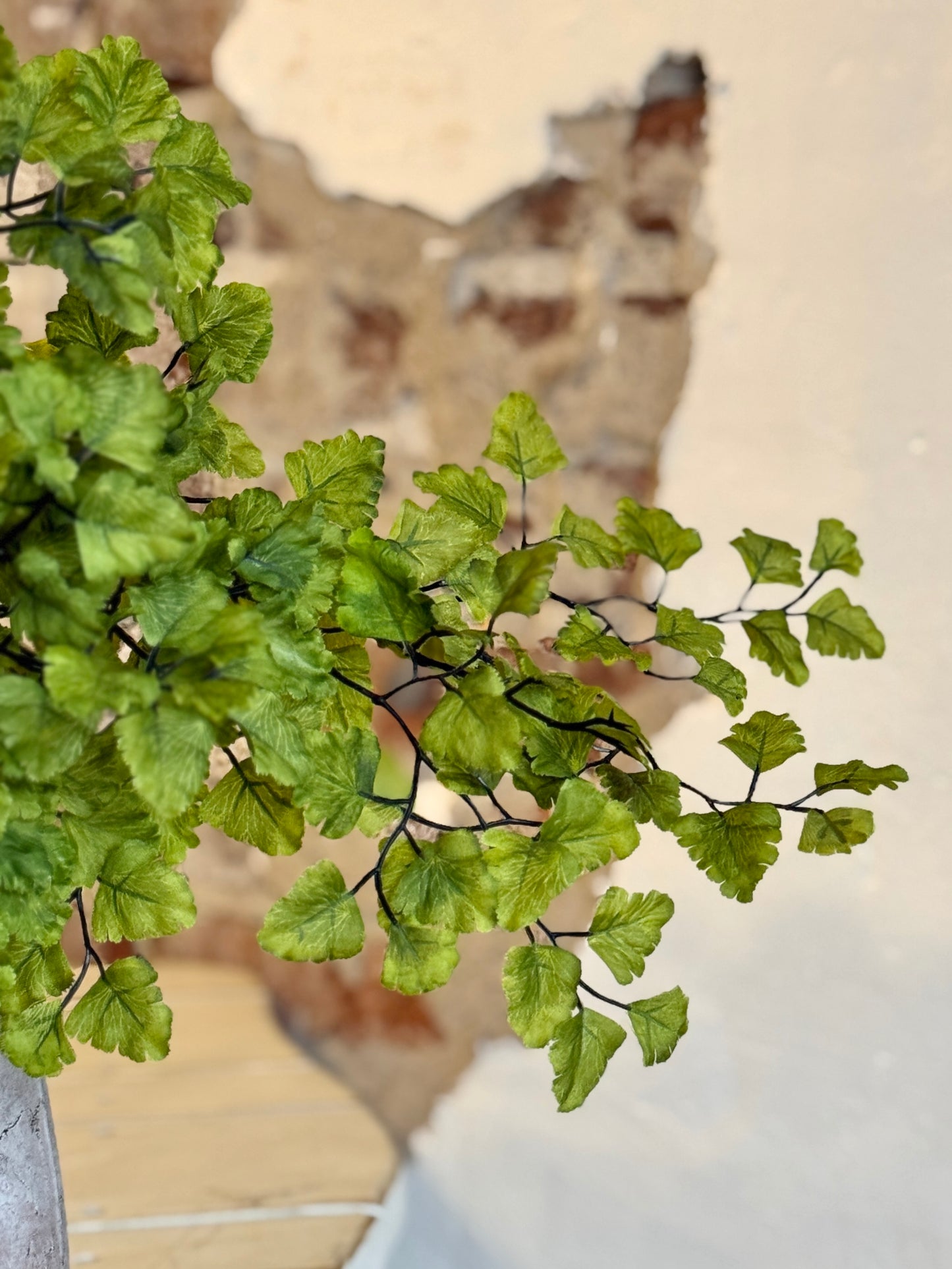 17” UV MAIDENHAIR FERN