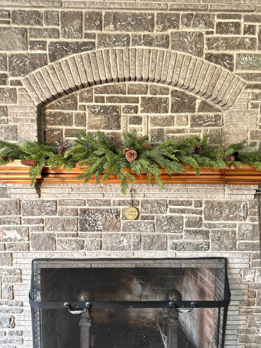60" NOBLE CEDAR WITH PINECONE SWAG GARLAND