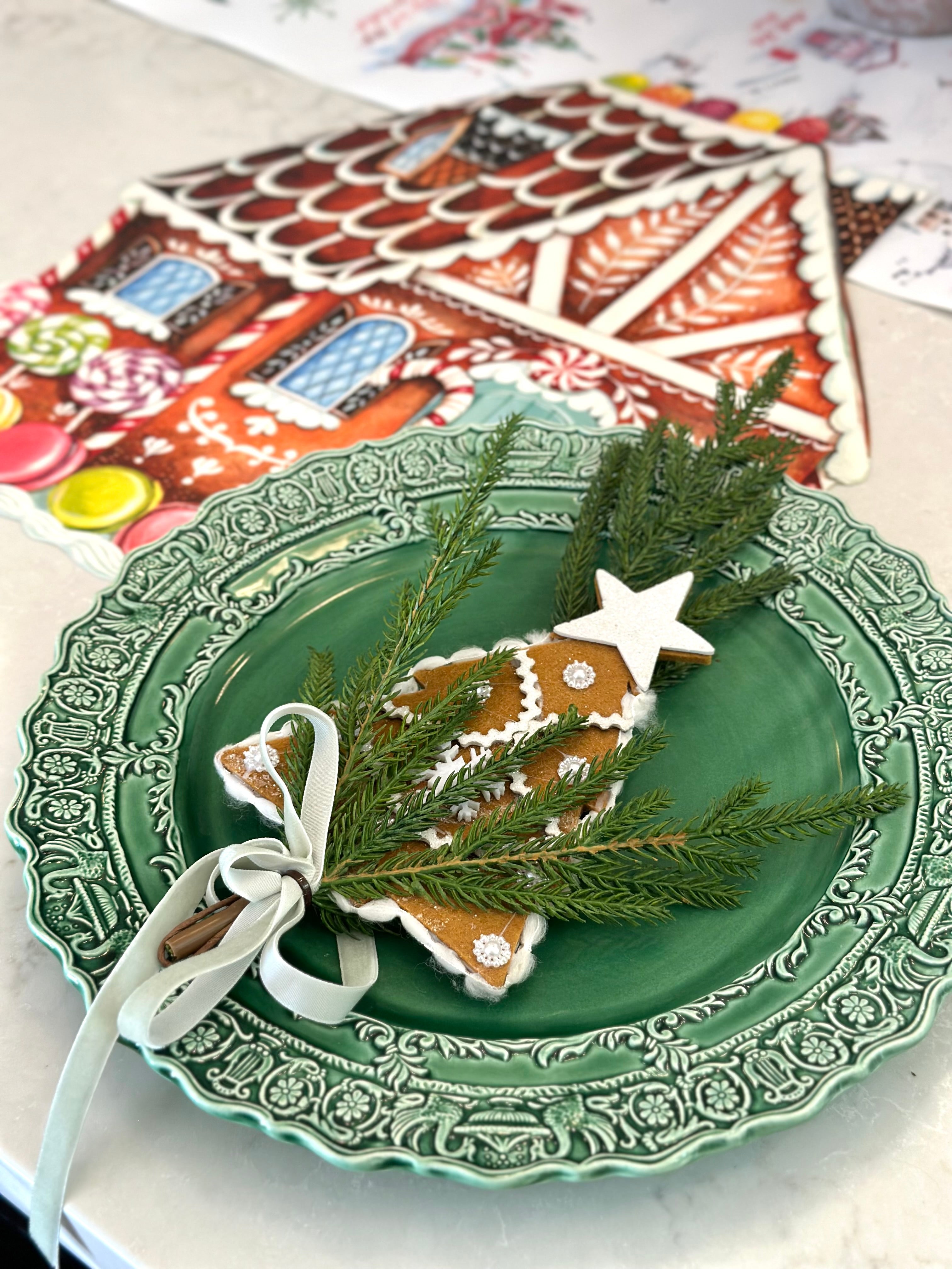 Arte Italica - Renaissance Italian Green Dinner Plate