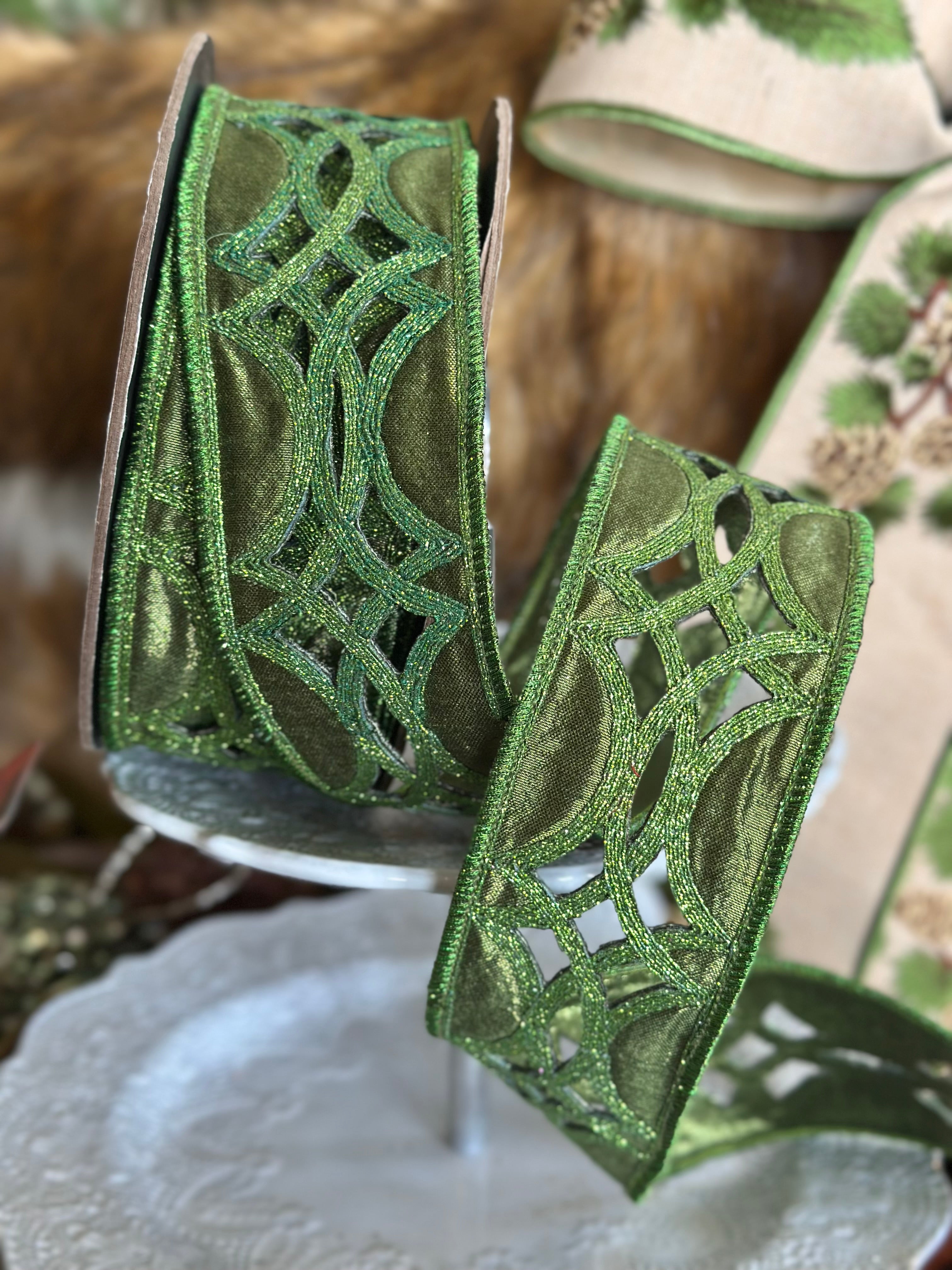 2.5" Green Metallic Dupion Cut Out Design