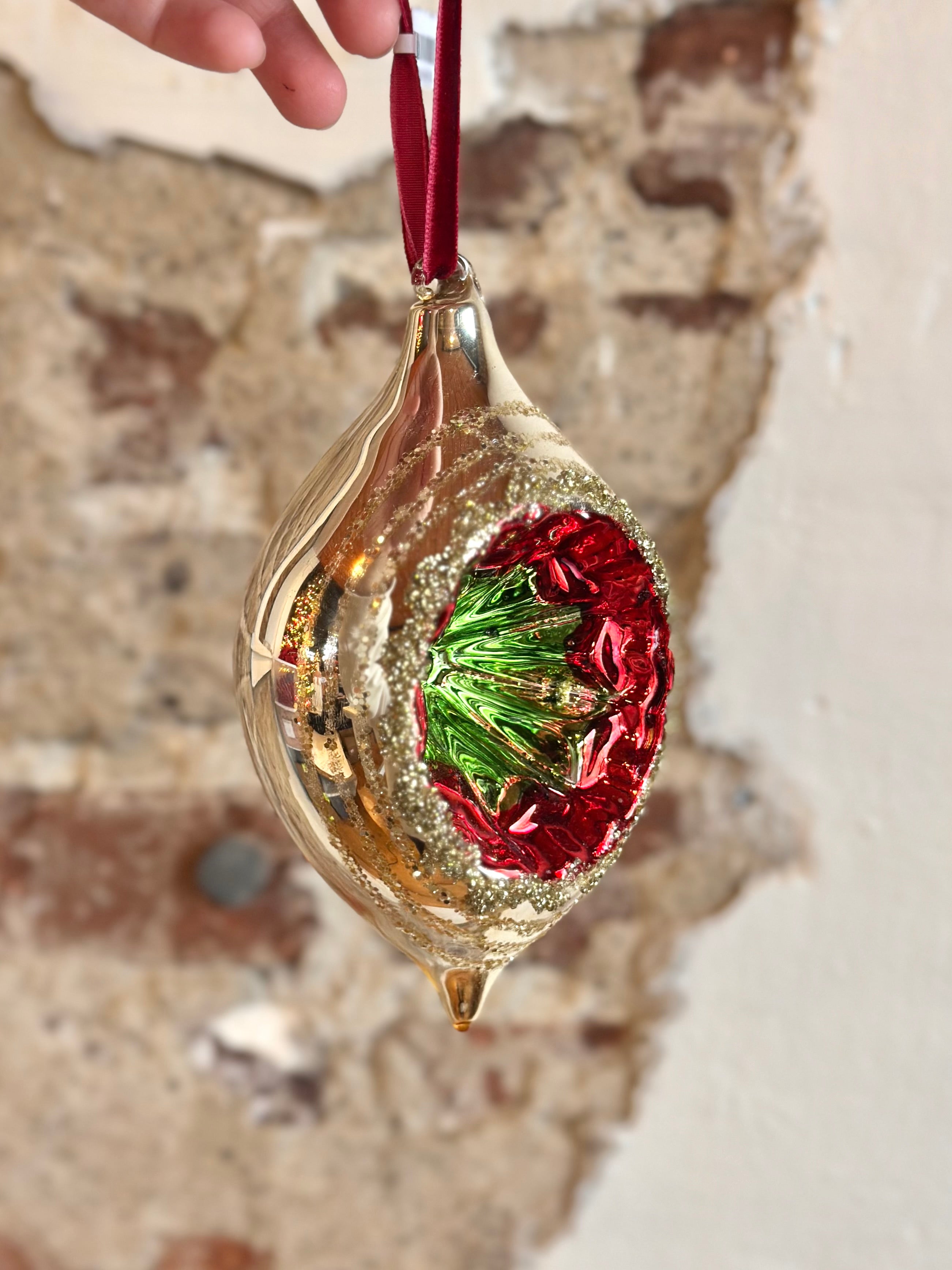 5.5" Gold Embossed Glass Drop