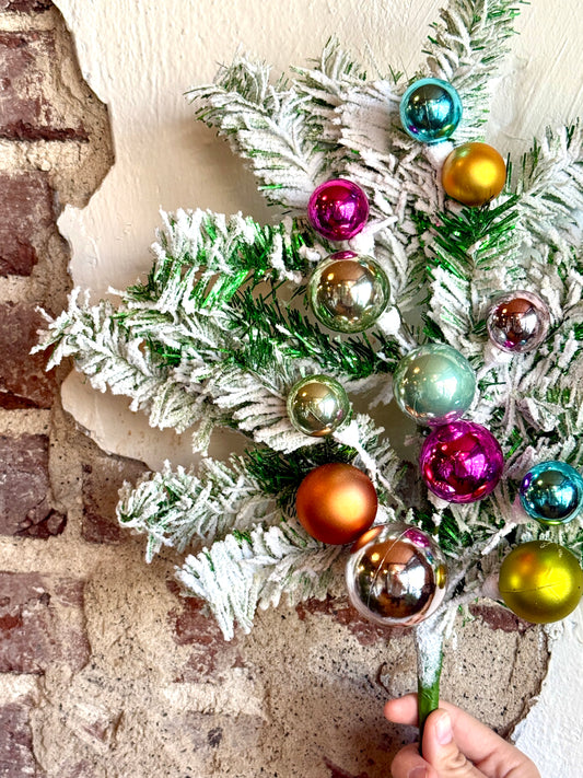 20" SNOW GLITTER/BALL RETRO PICK