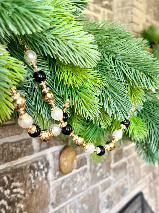 5' Black, White and Pearl Garland Accent