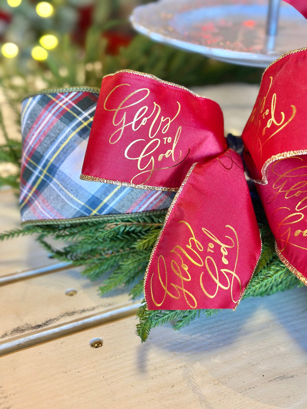 “Glory to God” with Green Plaid Accent Bow