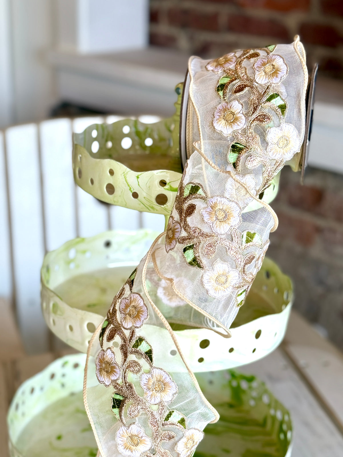 4” Heavenly Vine - Ivory, SOLD BY THE YARD