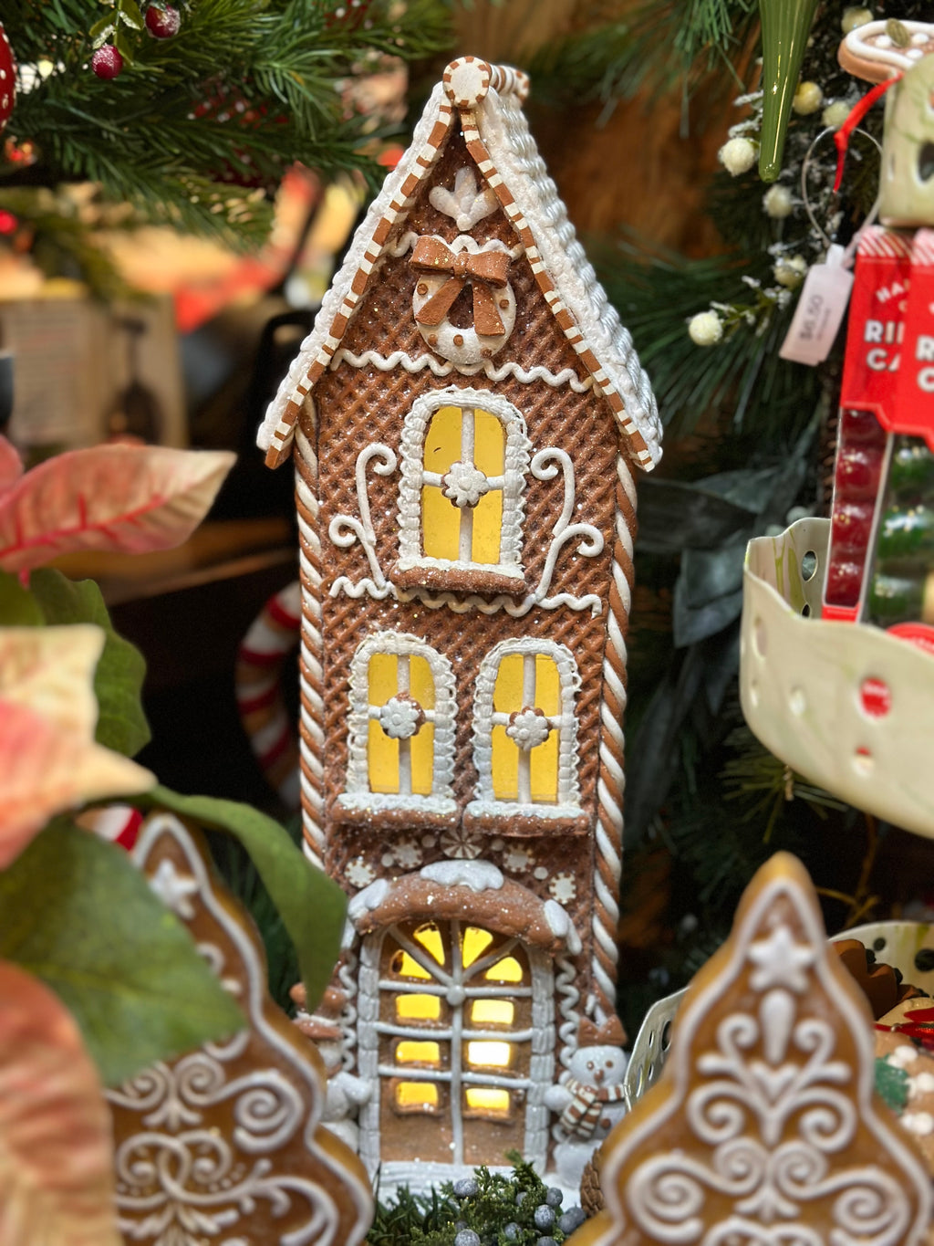 17" GINGERBREAD TUDOR HOUSE (2 STYLES)