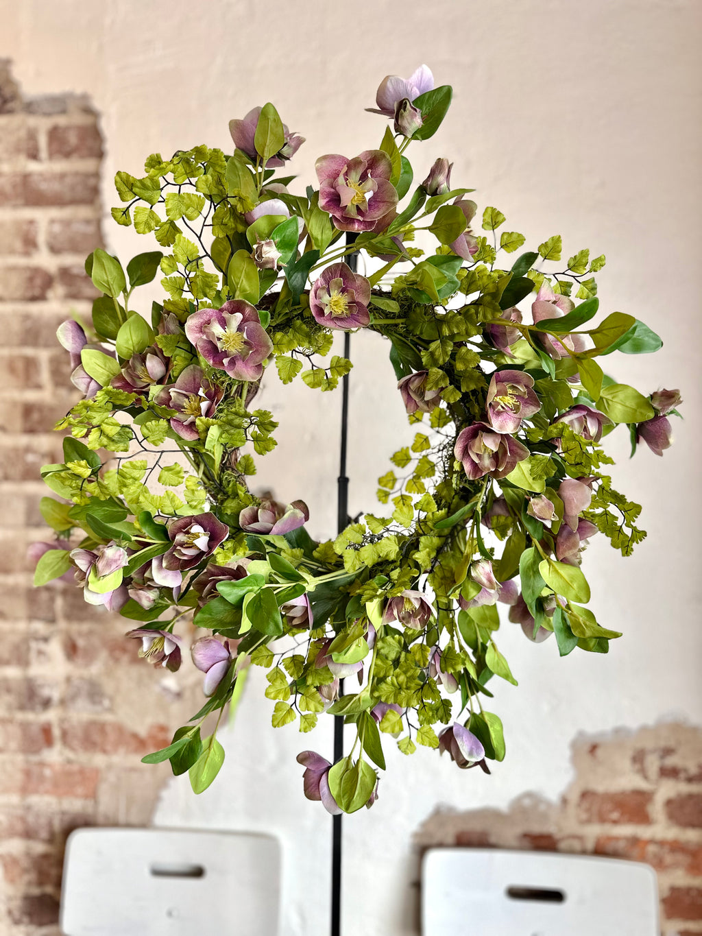 Helleborus Wreath