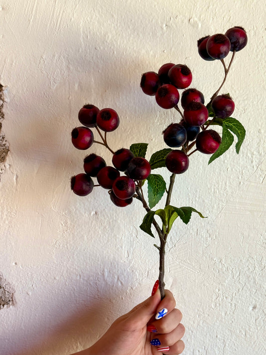 18" PLUM BERRY SPRAY, BURGUNDY