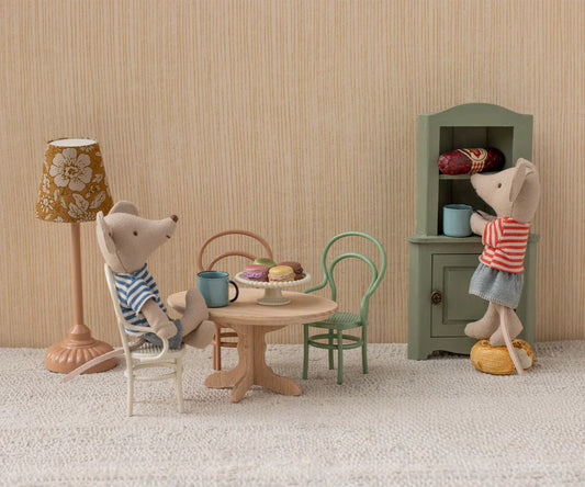 Oval Dining Table, Mouse - Nature