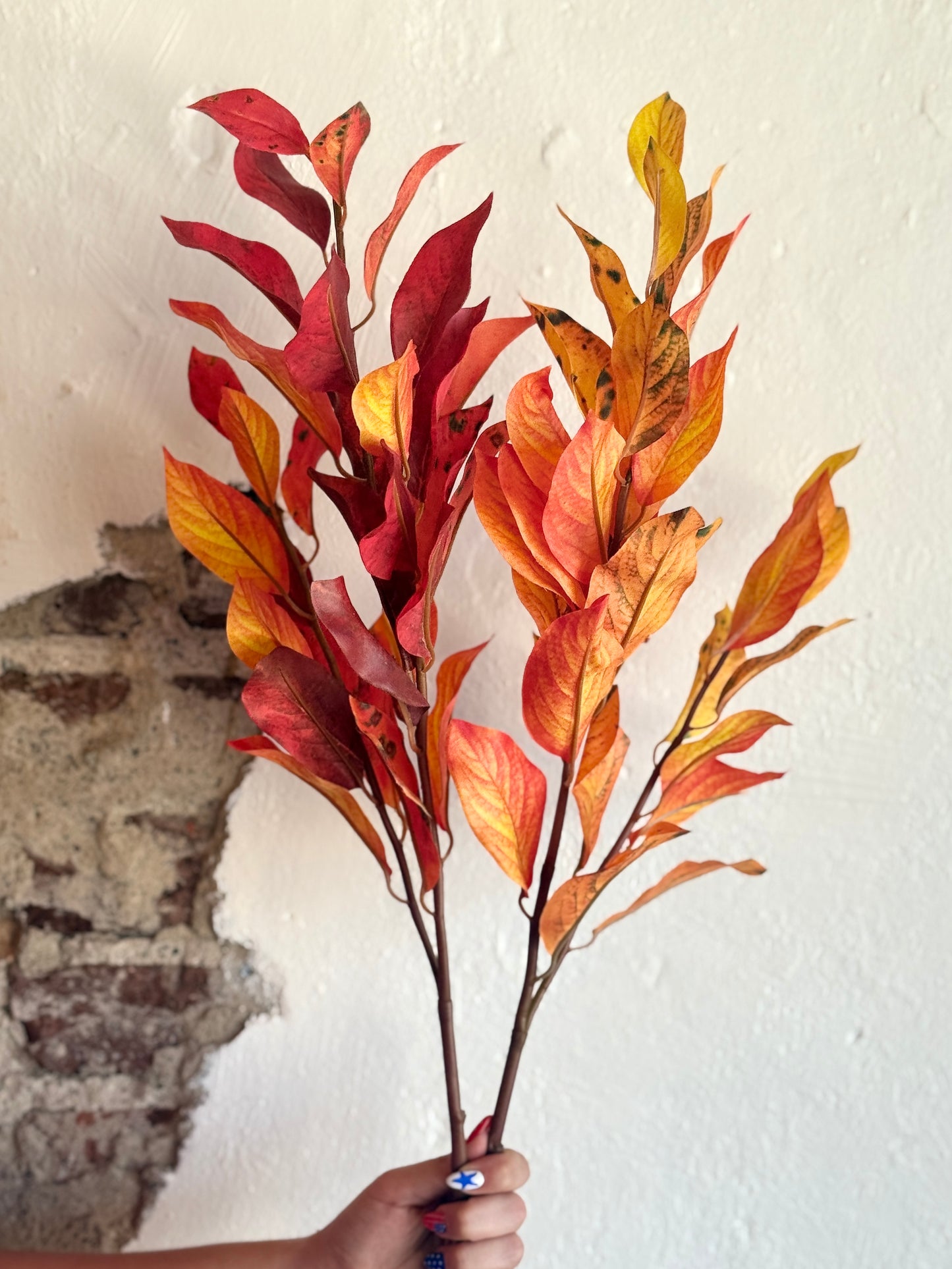 34" FALL LAUREL LEAVES SPRAY (MULTIPLE OPTIONS)