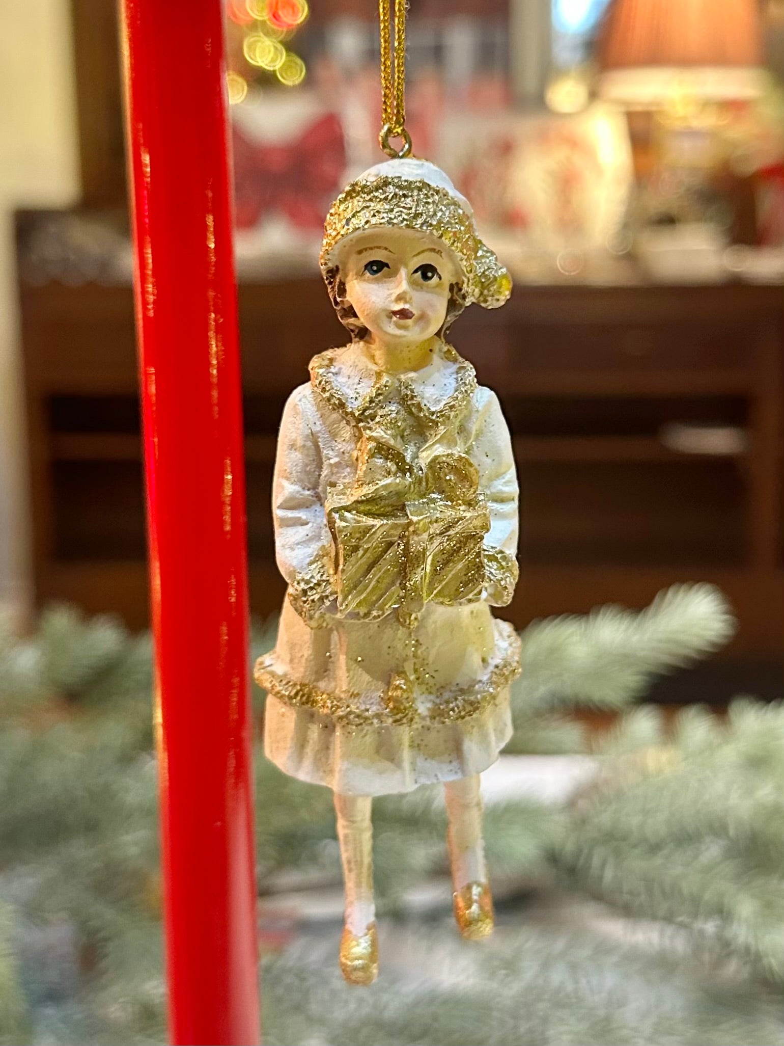 4.3" Vintage Child Ornament - Cream/Gold