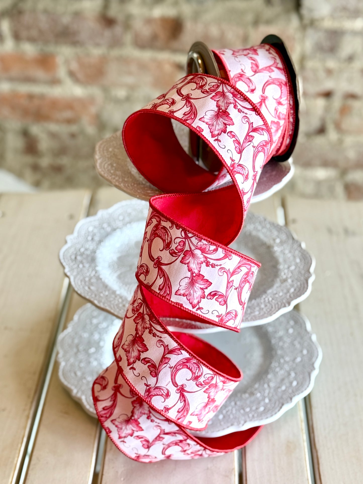2.5" Taffeta Acanthus Scroll Chinoiserie, Red White