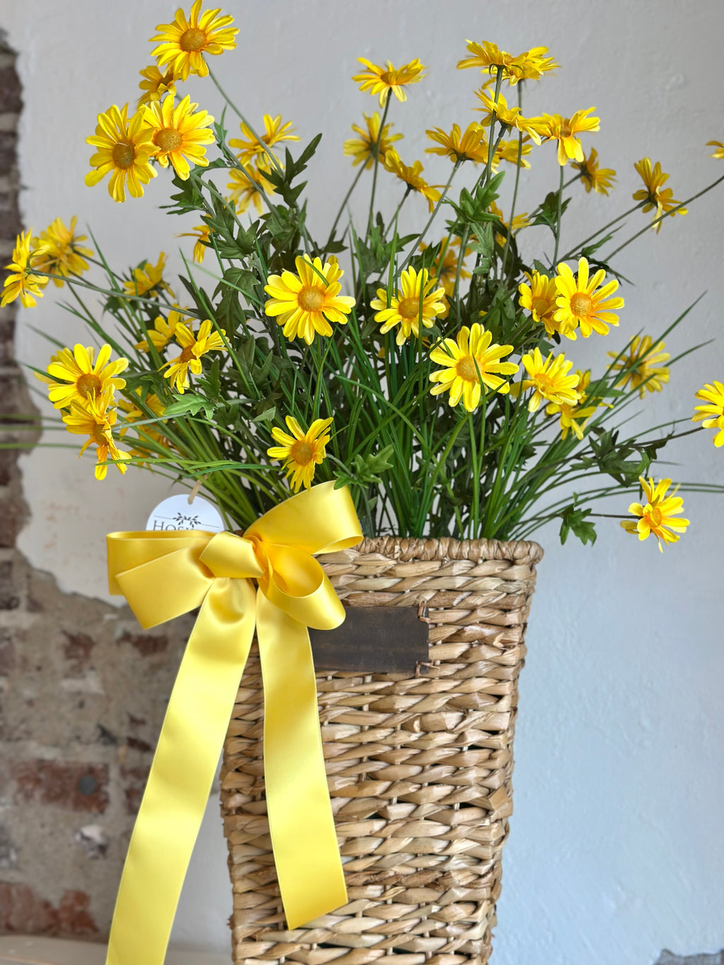 Daisy Wall Basket