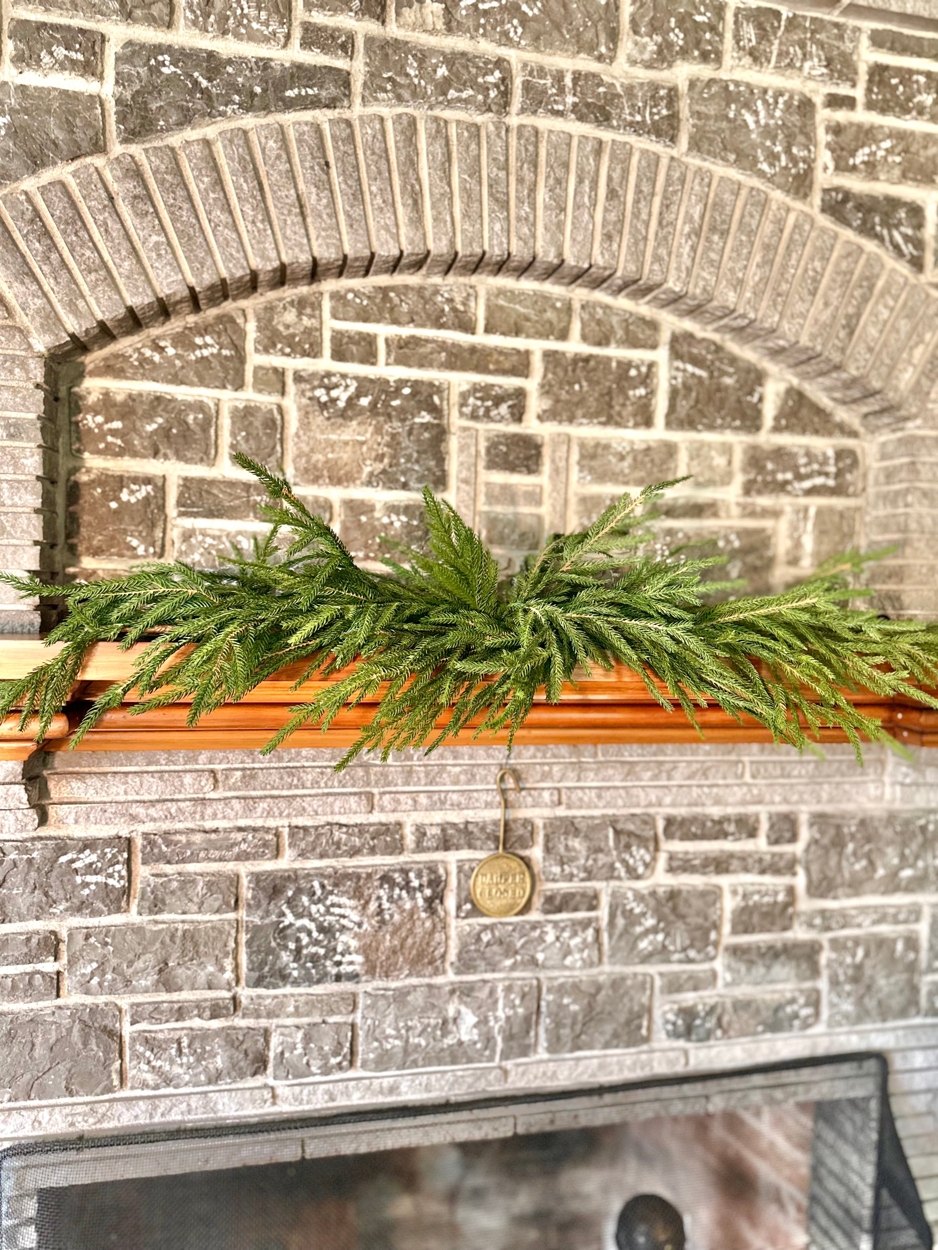 52" AUSTRIAN PINE SWAG