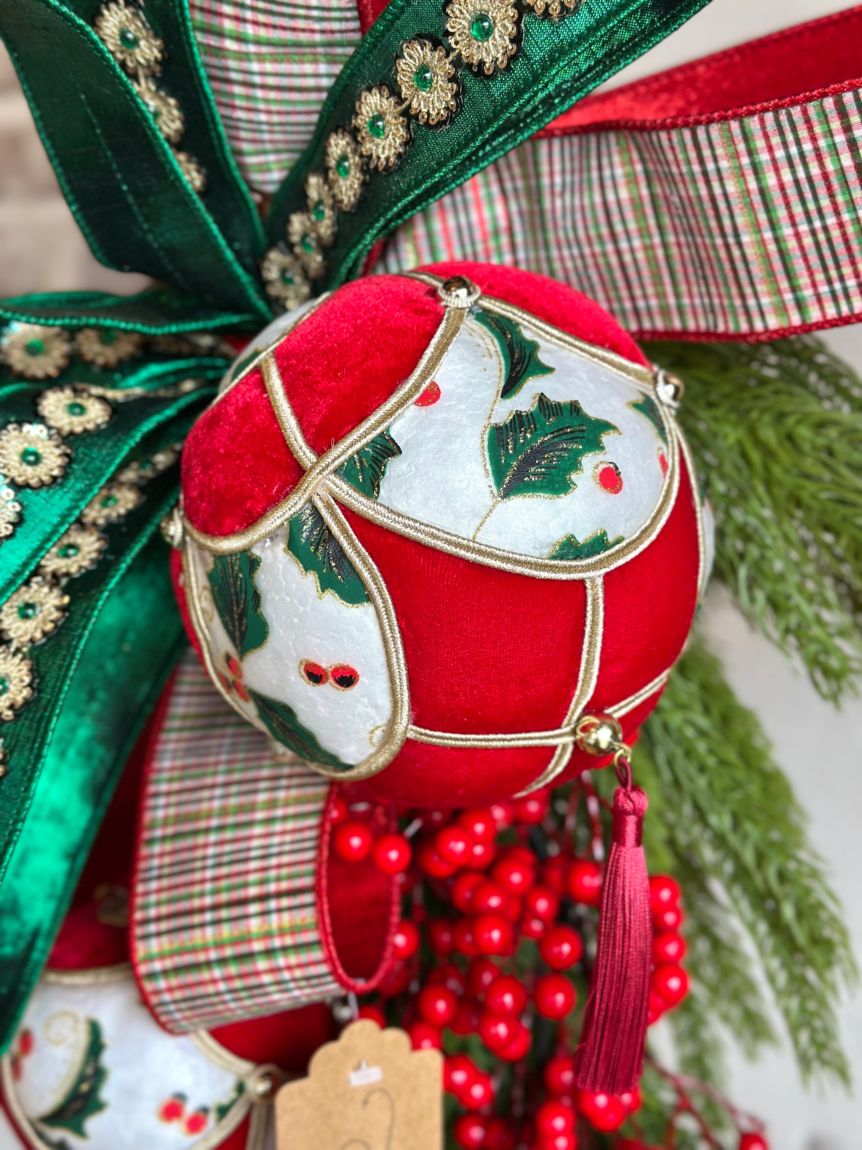 Antique Christmas Velvet Ornament Swag