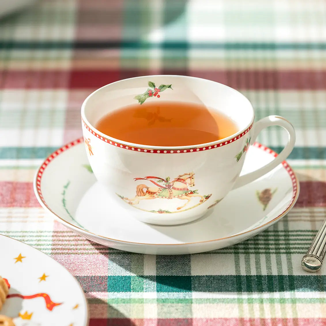 Christmas Rocking Horse 7oz Fine Porcelain Tea