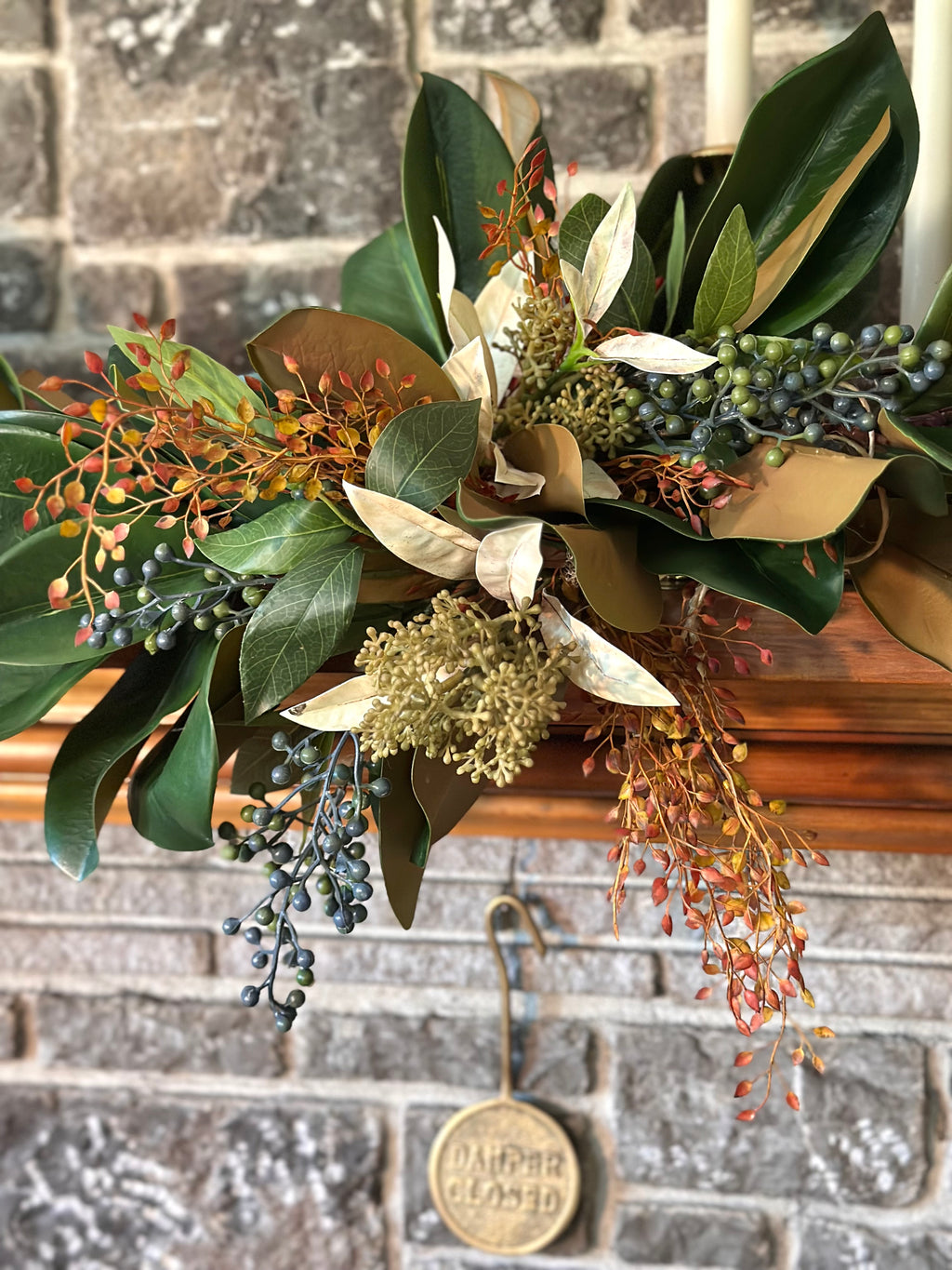 Magnolia Berry and Artemesia Garland