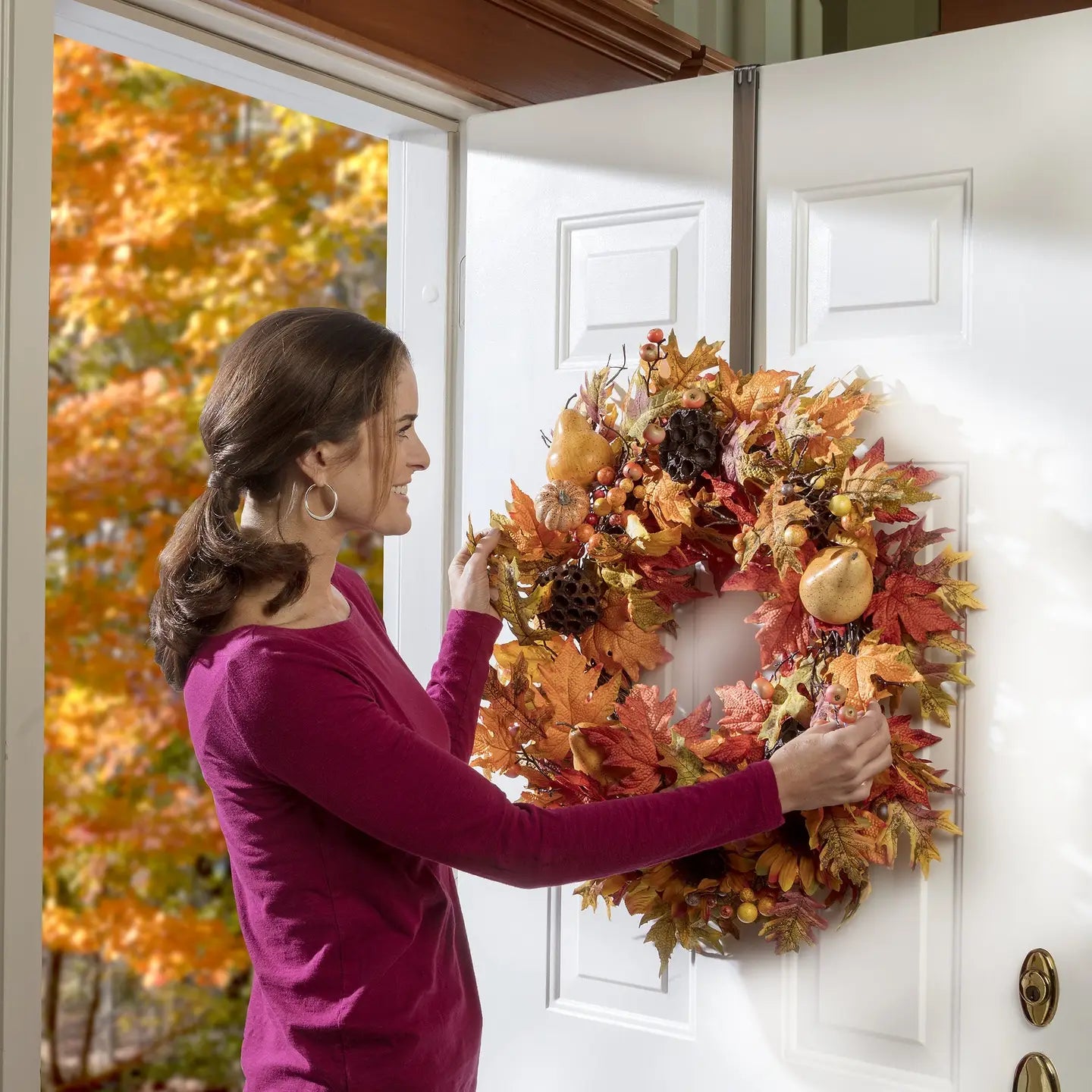 Adapt Adjustable Length Wreath Hanger- Oil-Rubbed Bronze