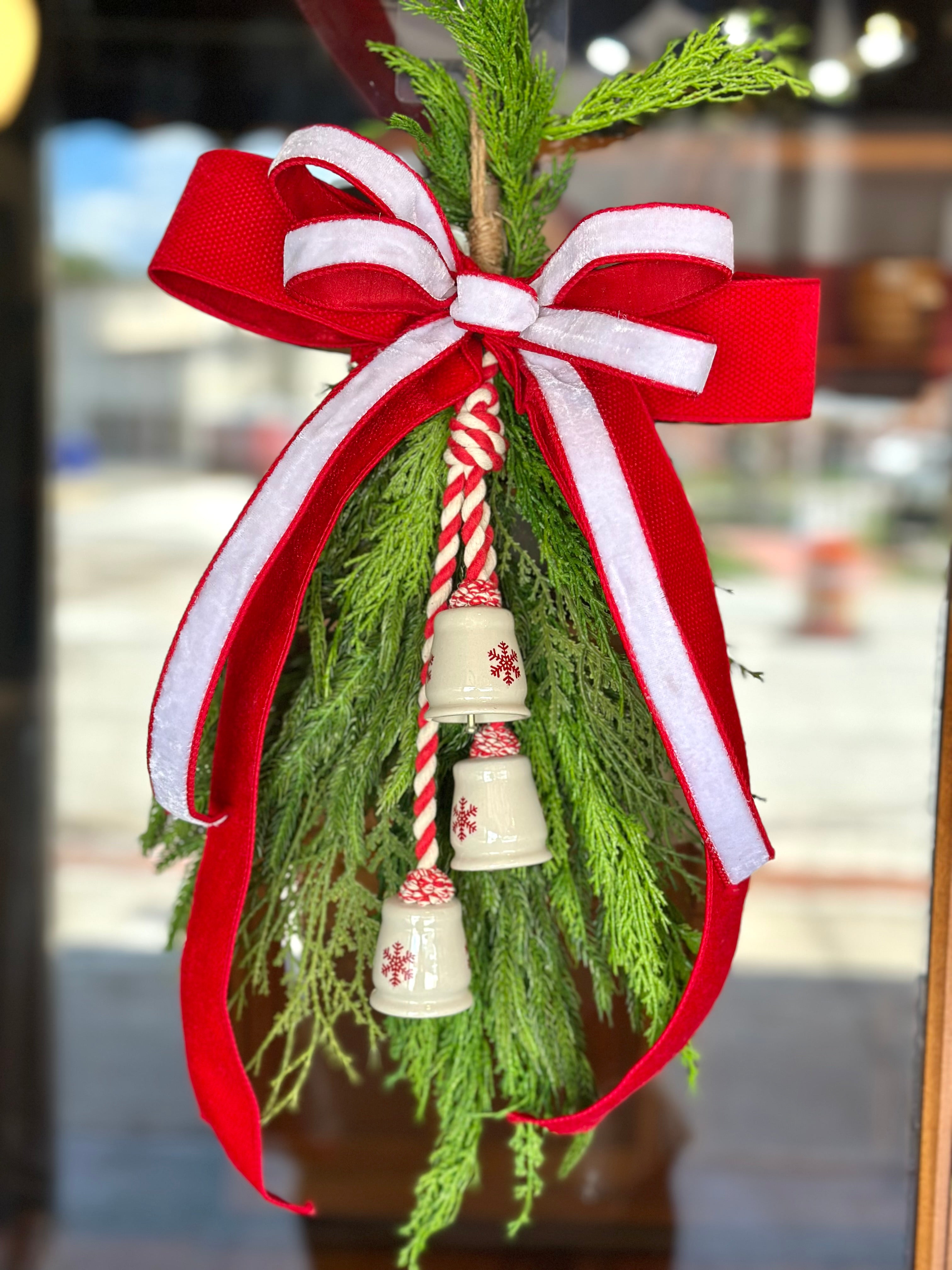 Red Winter Bell Drop