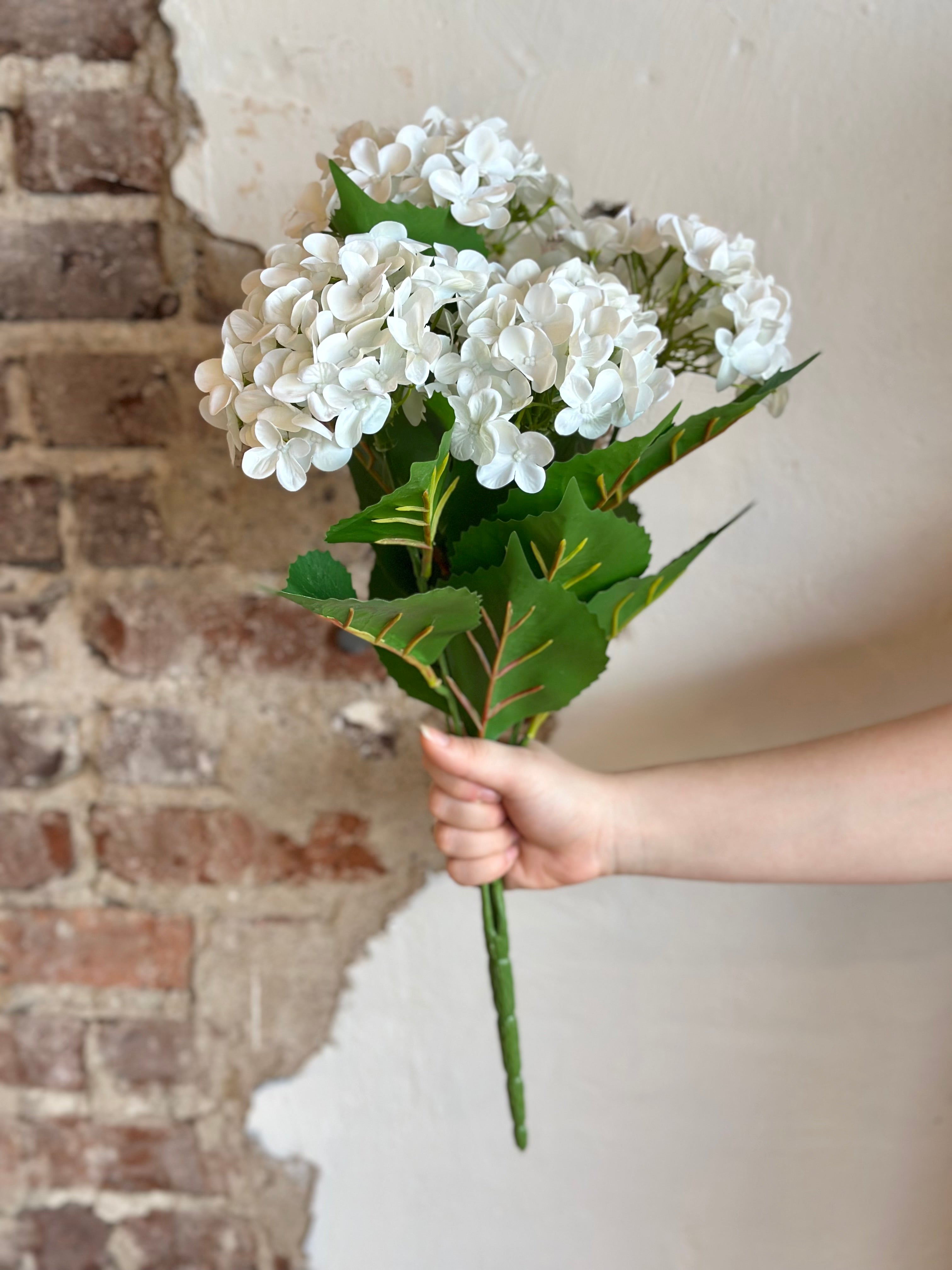 22" Natural Touch Garden Hydrangea Bush
