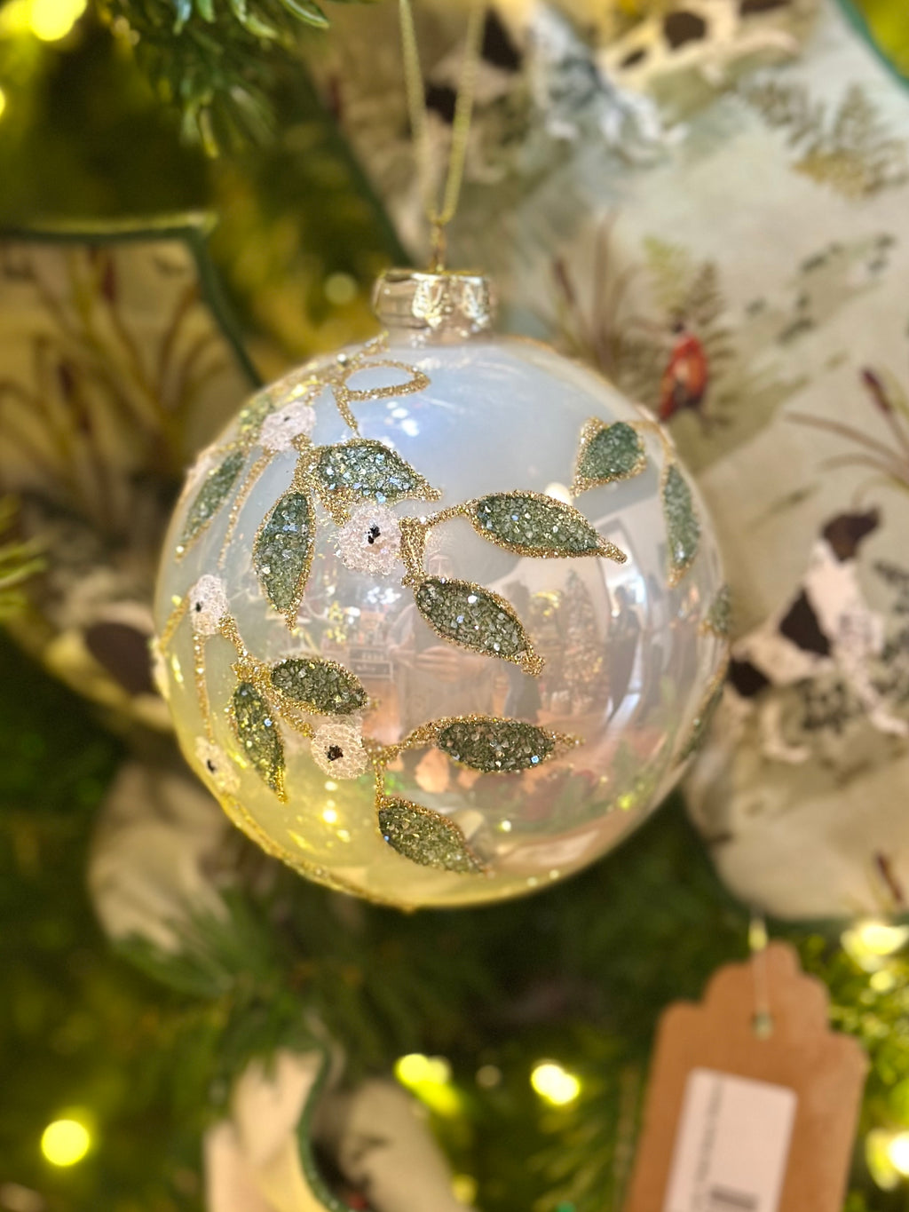 4-6"GLASS PEARL W/LEAF BALL/FINIAL ORNAMENTS