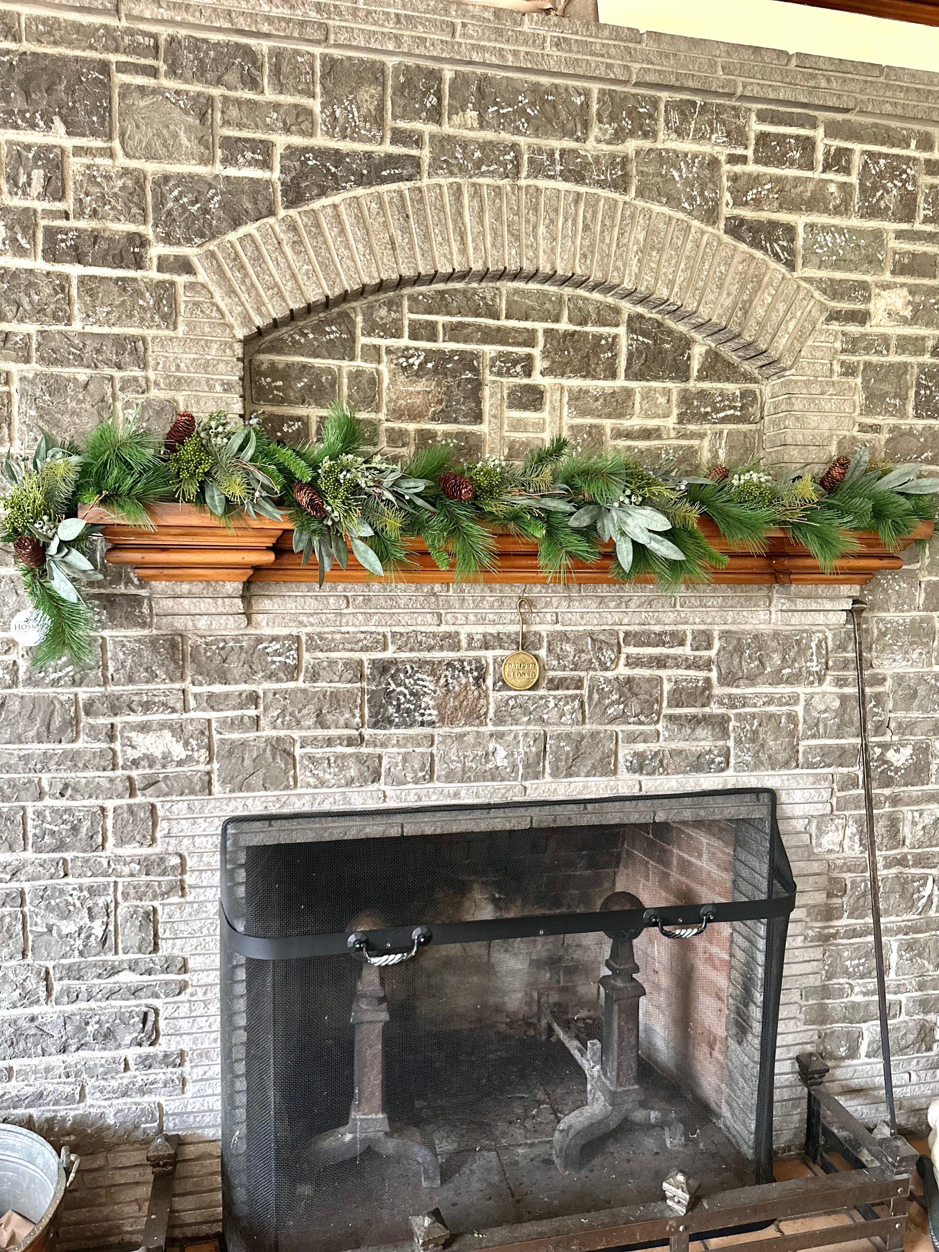 6’ Mixed Pine Cedar Laurel Garland Green