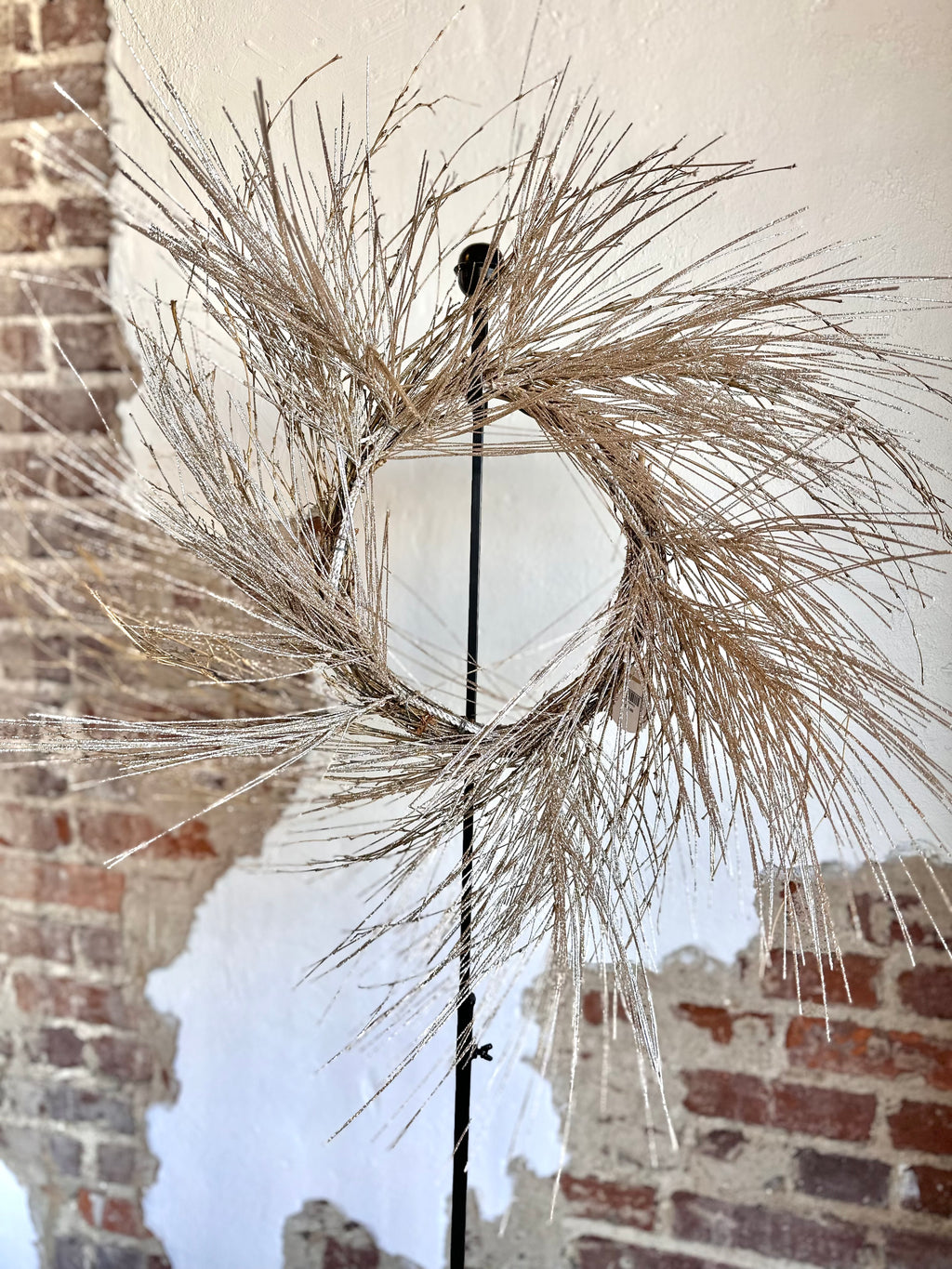 32" Glitter Long Needle Pine Wreath