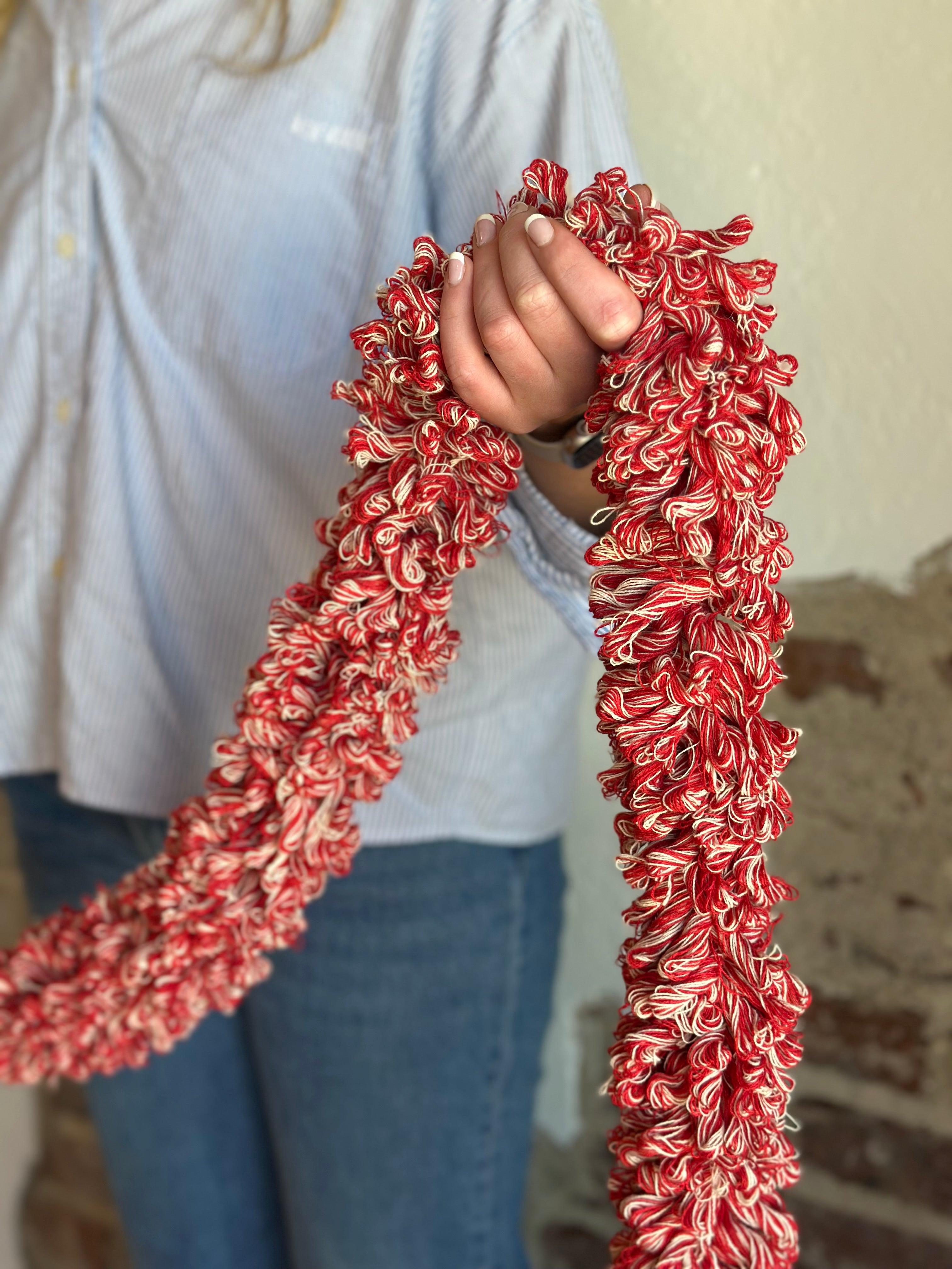 72"LOOPED COTTON THREAD GARLAND
