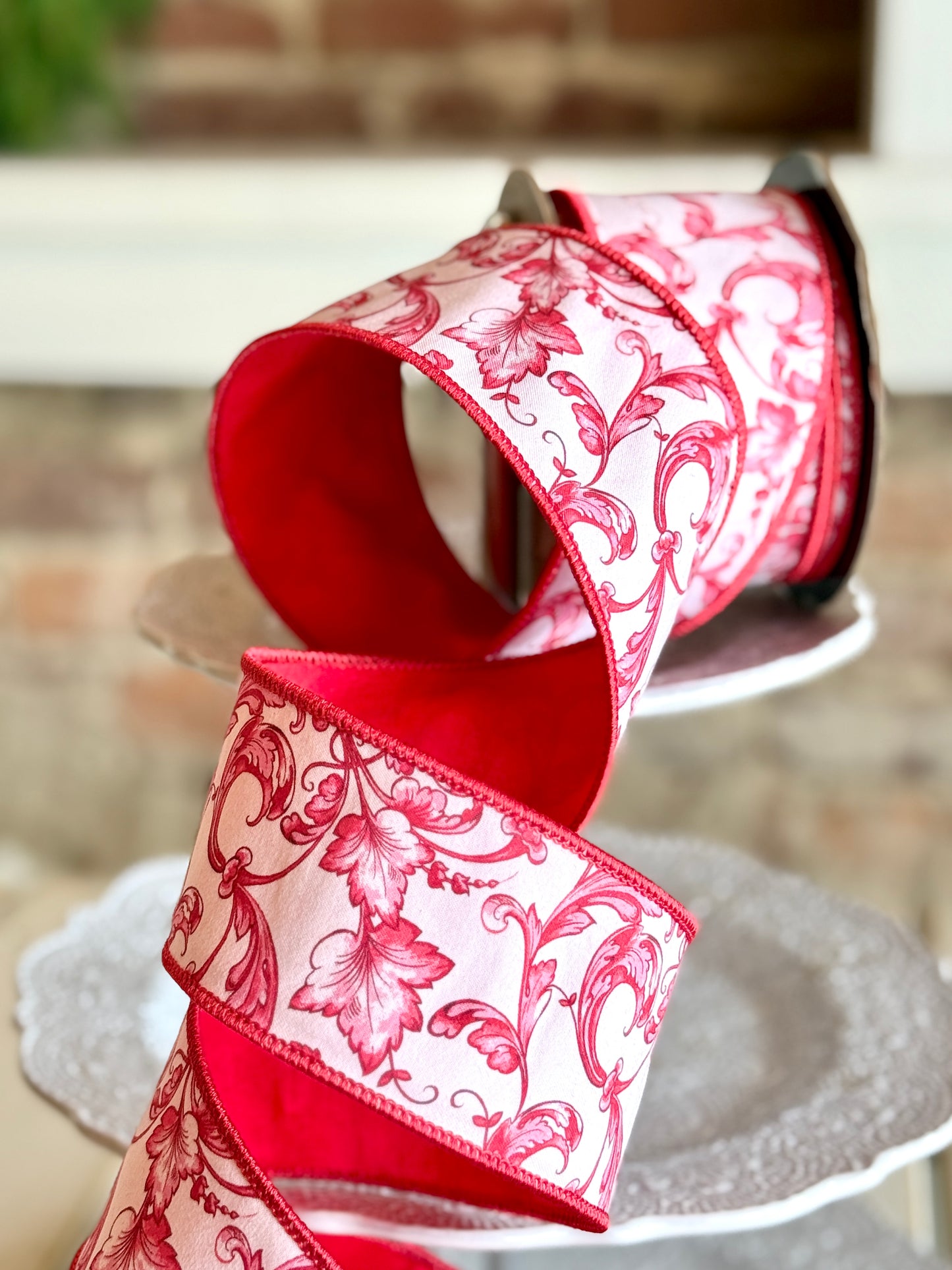 2.5" Taffeta Acanthus Scroll Chinoiserie, Red White