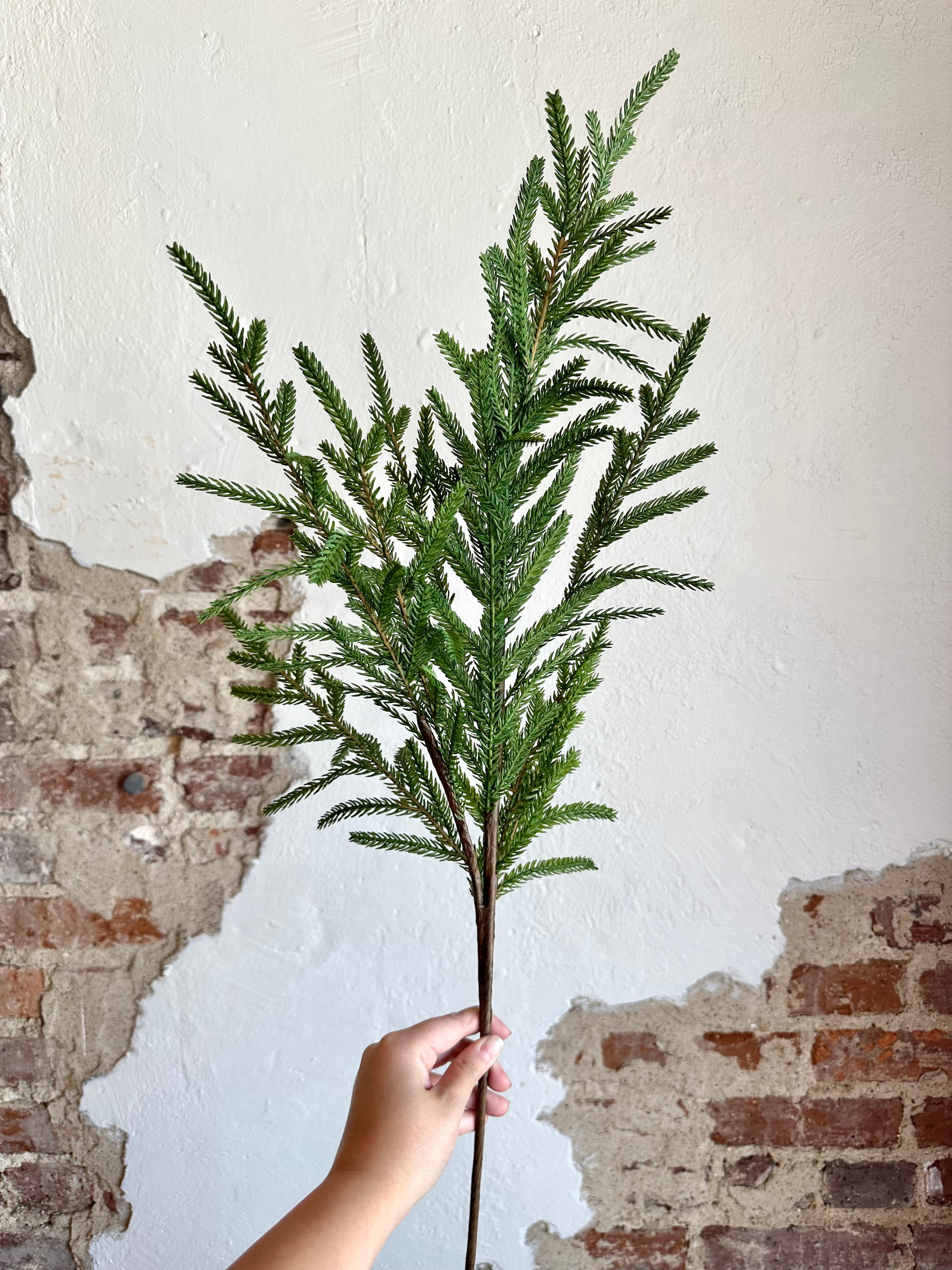 30" SOFT TOUCH MINI FIR SPRAY
