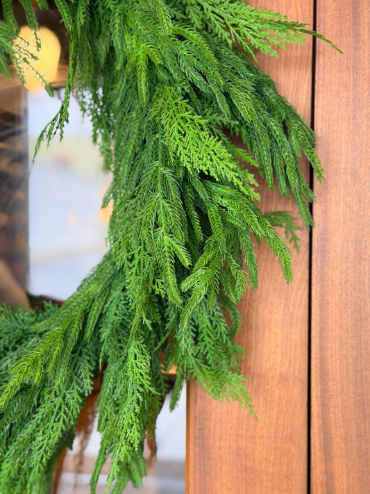 30" REAL TOUCH CEDAR/NORFOLK PINE WREATH