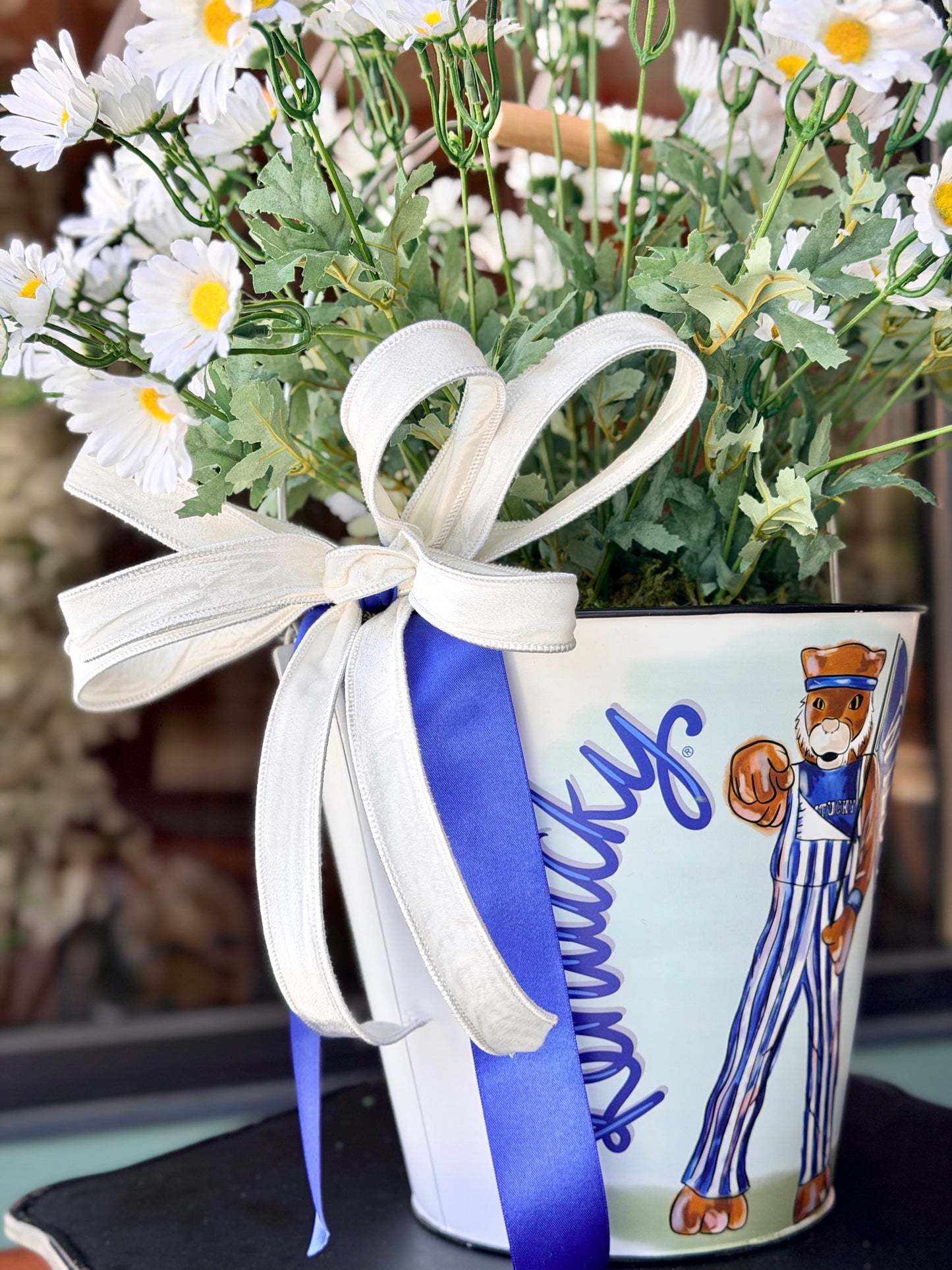 UK Daisy Bucket