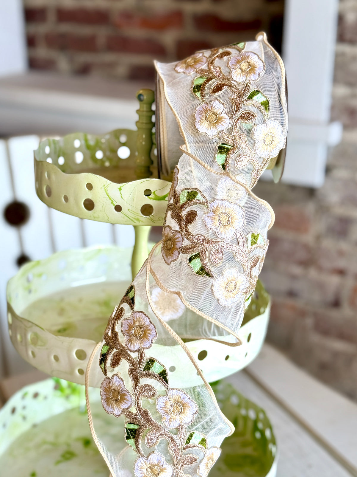 4” Heavenly Vine - Ivory, SOLD BY THE YARD