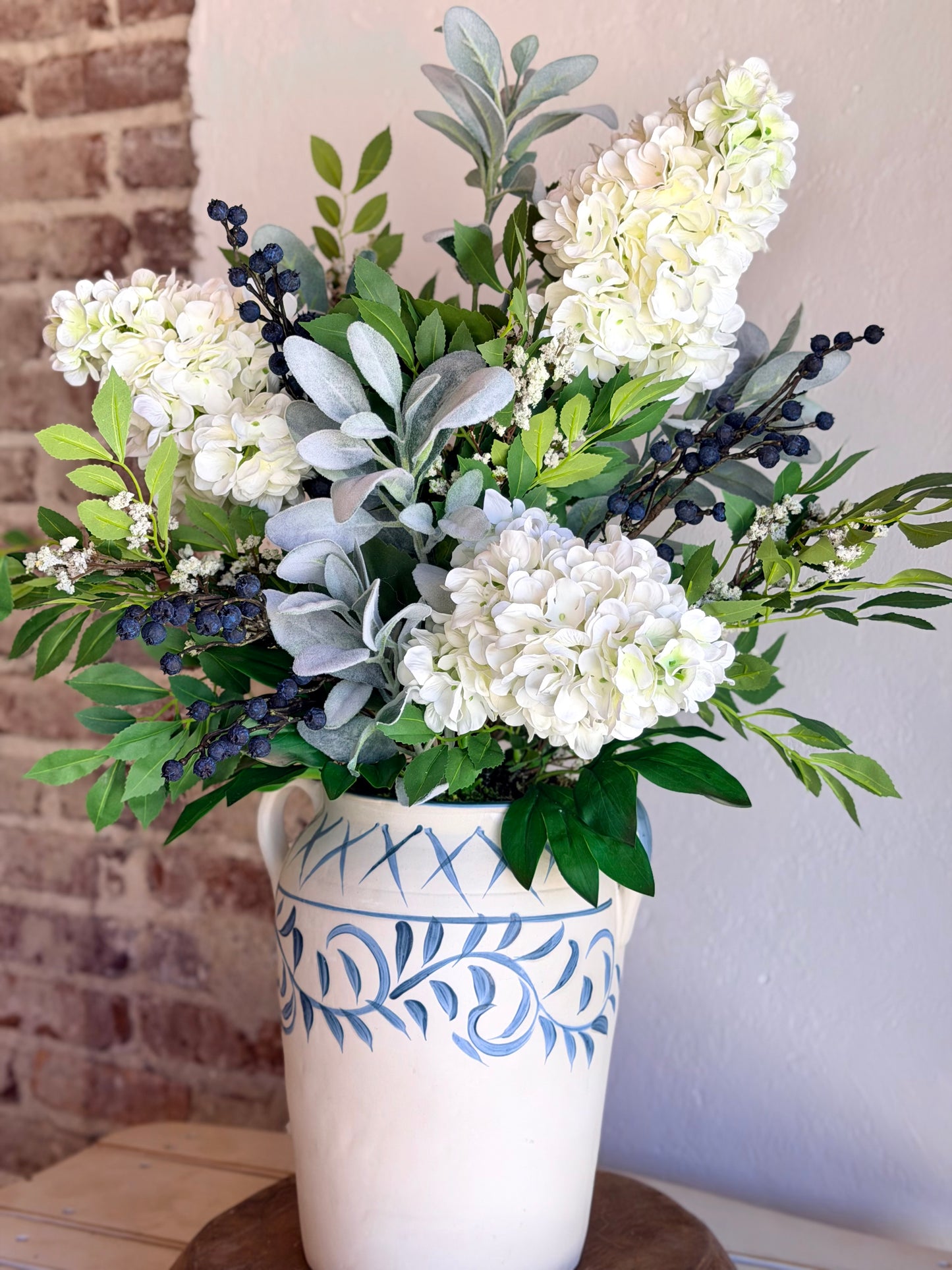 Cottage Comfort Arrangement ~ Large
