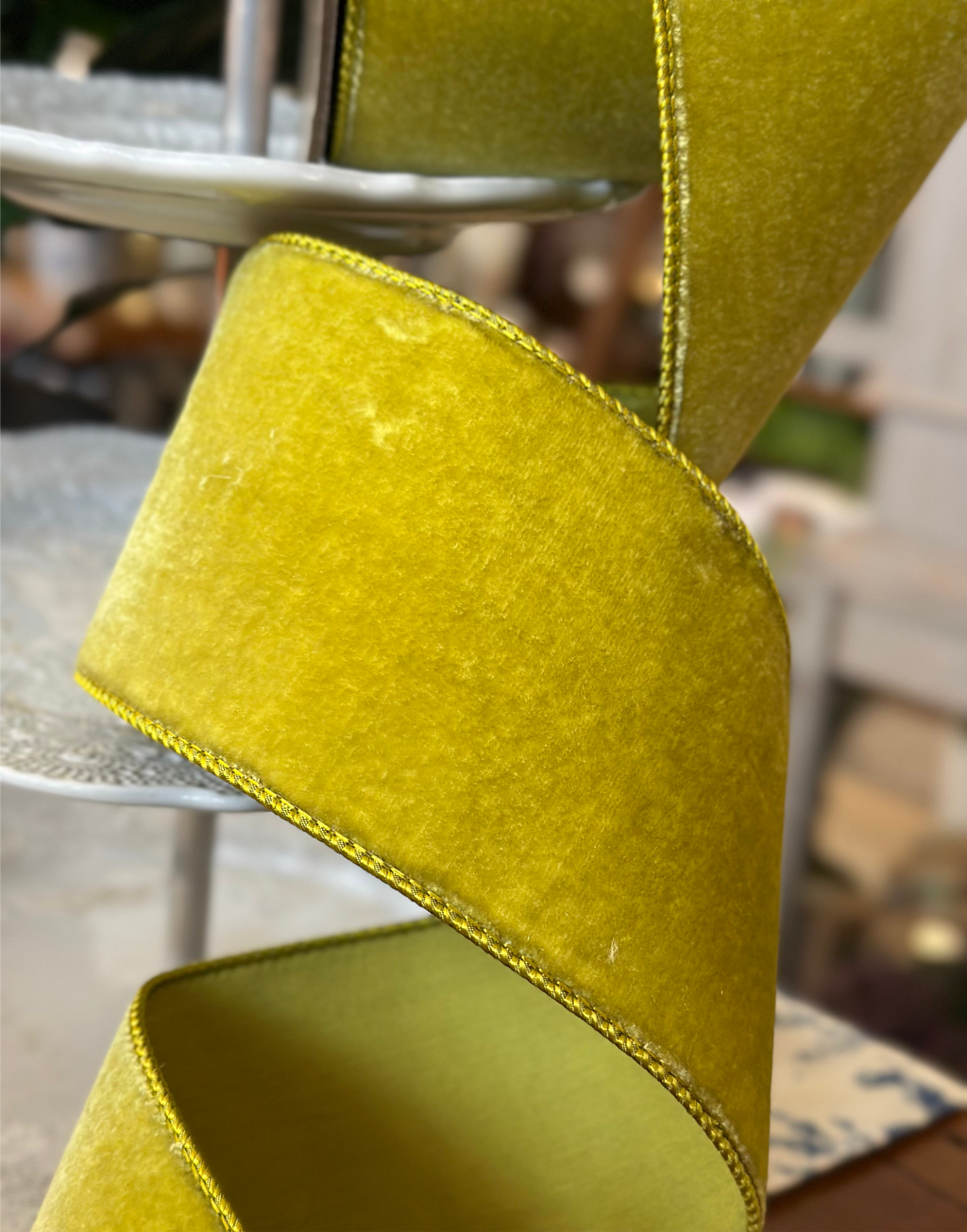 4" Lush Velvet Leaf Dupion Back, Chartreuse Green