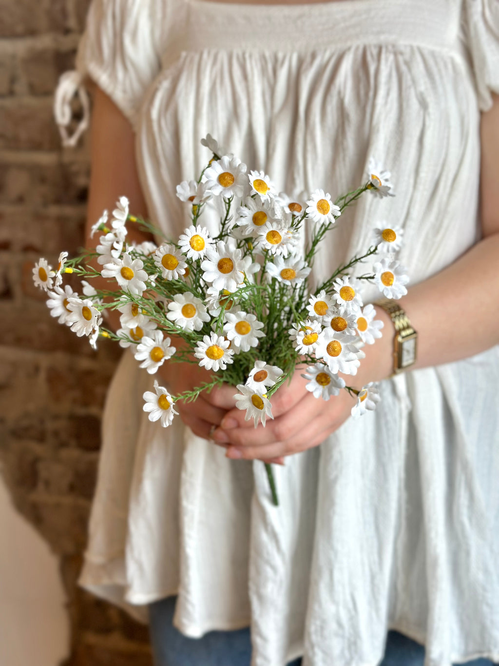 15" Daisy Bush- Cream