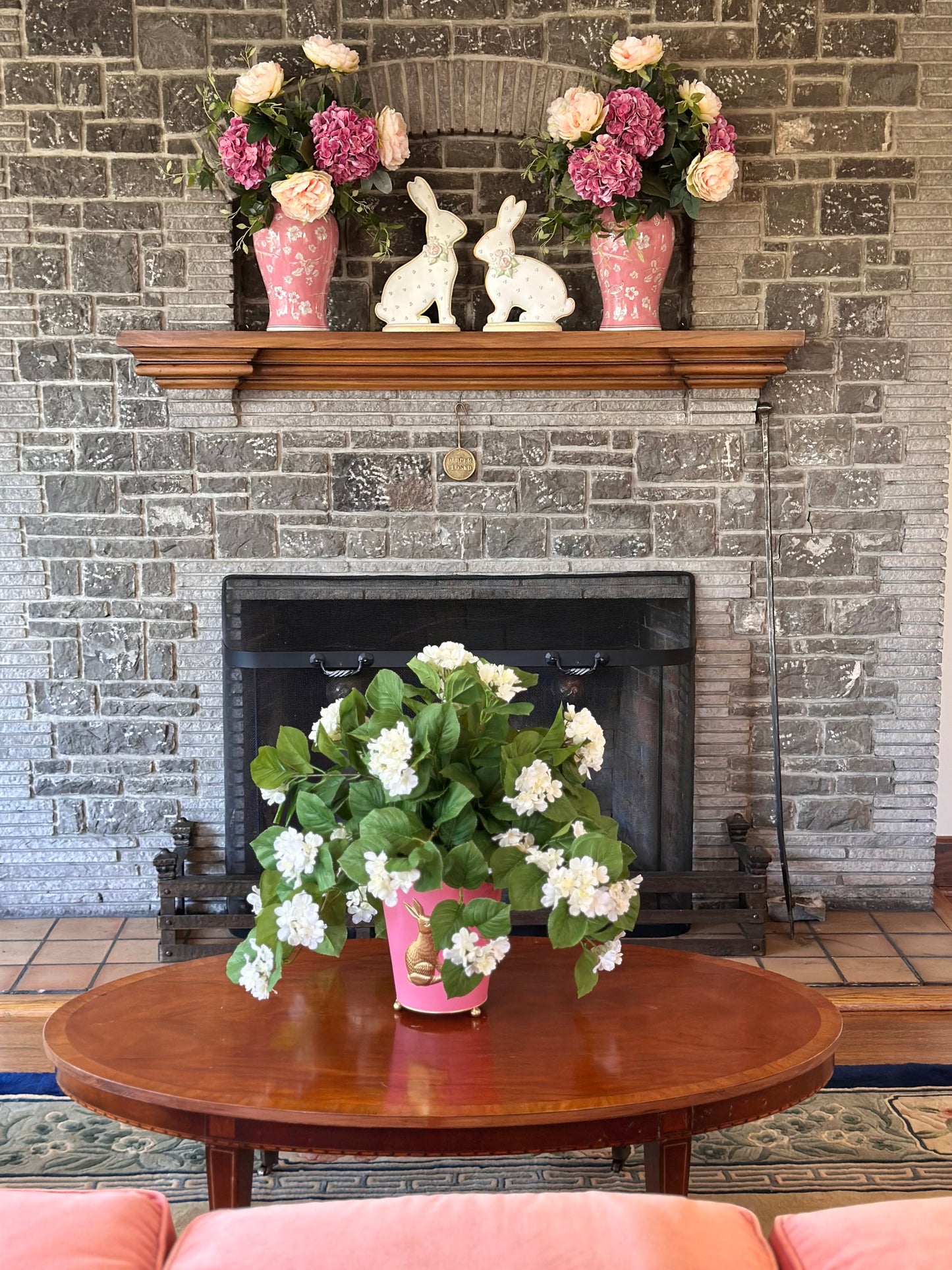 Potted White Mini Hydrangea Blooms in Pink Pot