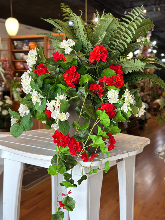 Hydrangea, Geranium, and Fern Pot-filler