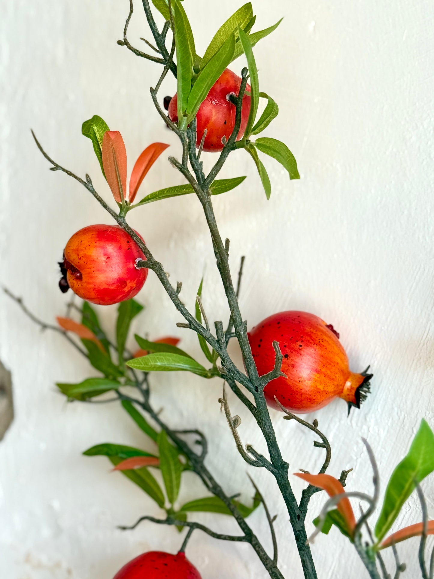 37" POMEGRANATE SPRAY, RED/ORANGE