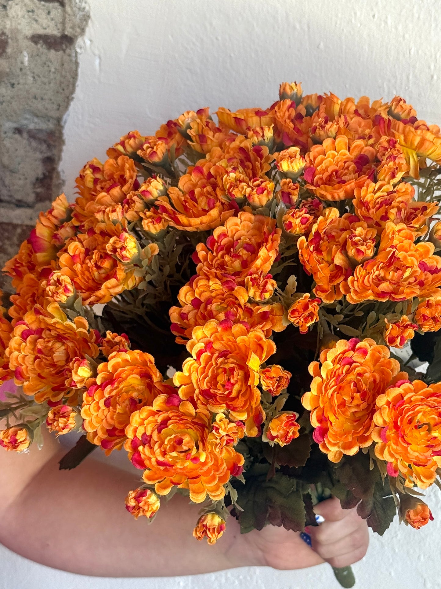 15" MINI MUM BUSH; 2.25" BLOOMS (MULTIPLE OPTIONS)