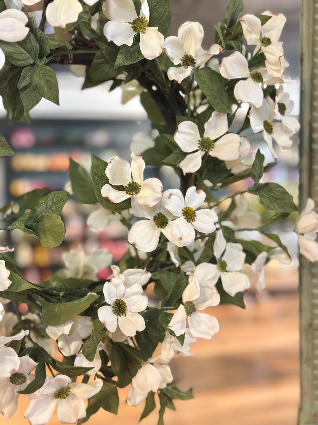 20" NORTH AMERICAN DOGWOOD WREATH