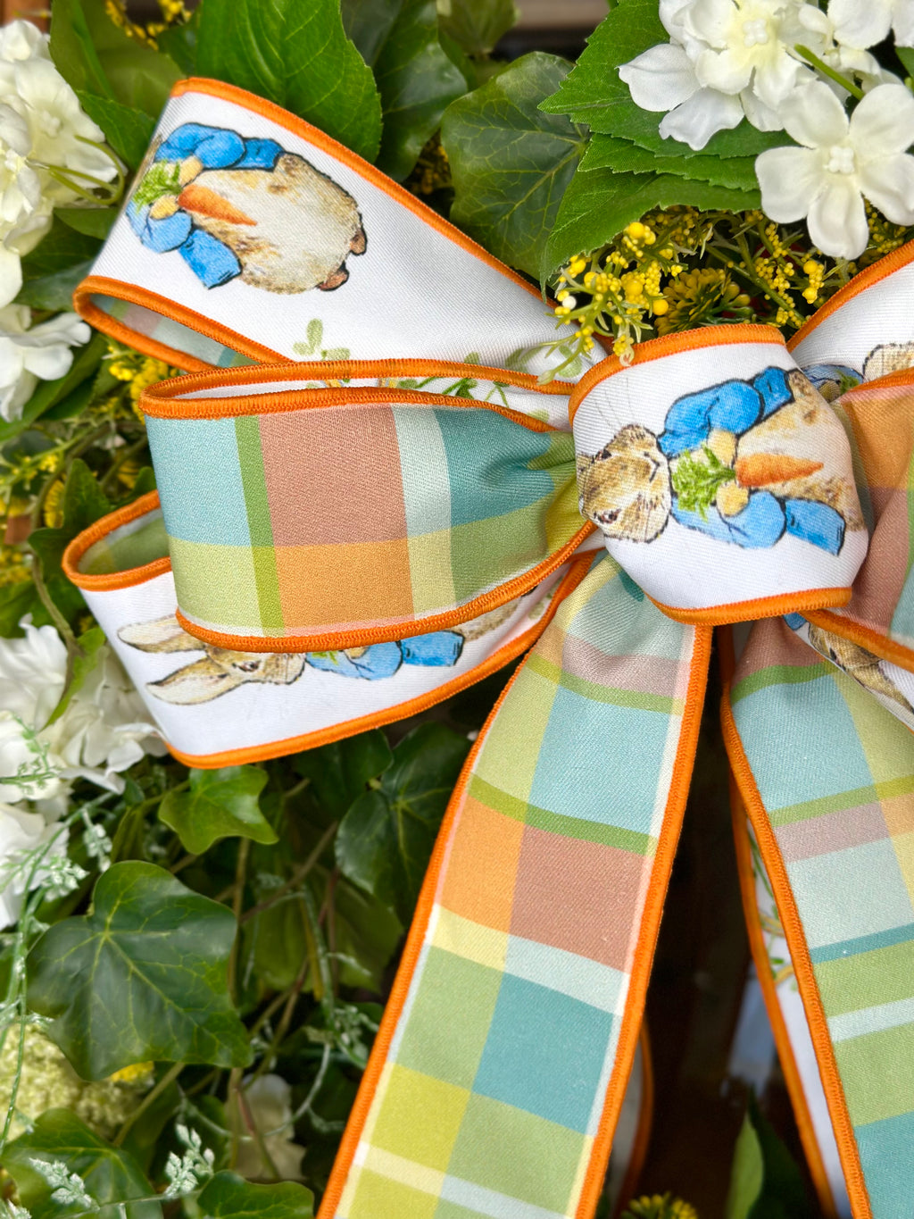 Peter Rabbit Bow