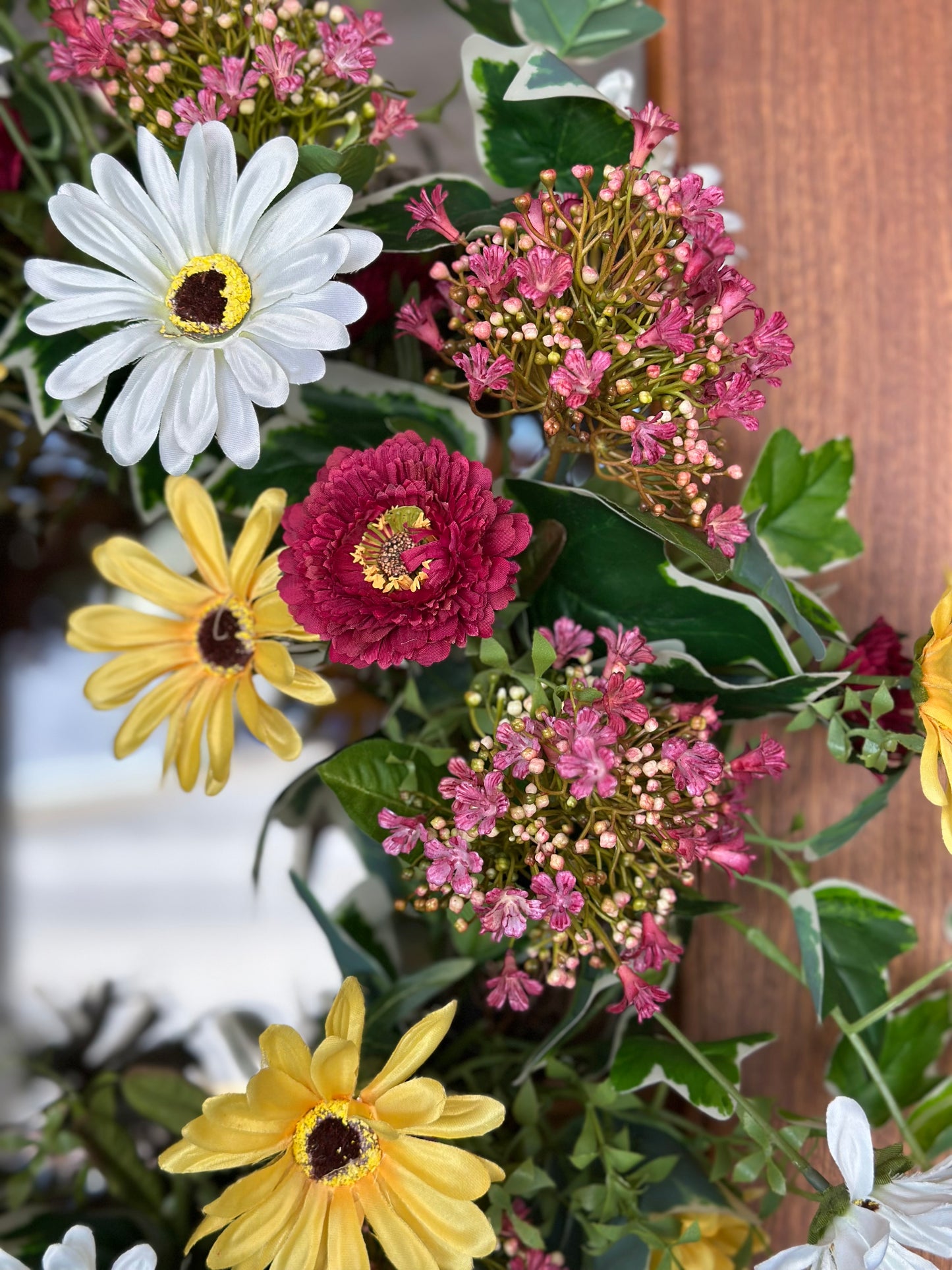 Fresh Blooms Dandelion Wreath