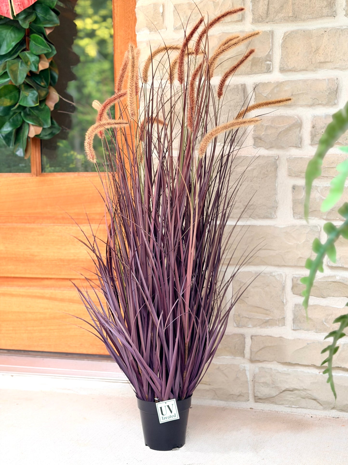 48" UV POTTED AUTUMN FOUNTAIN PLUME GRASS
