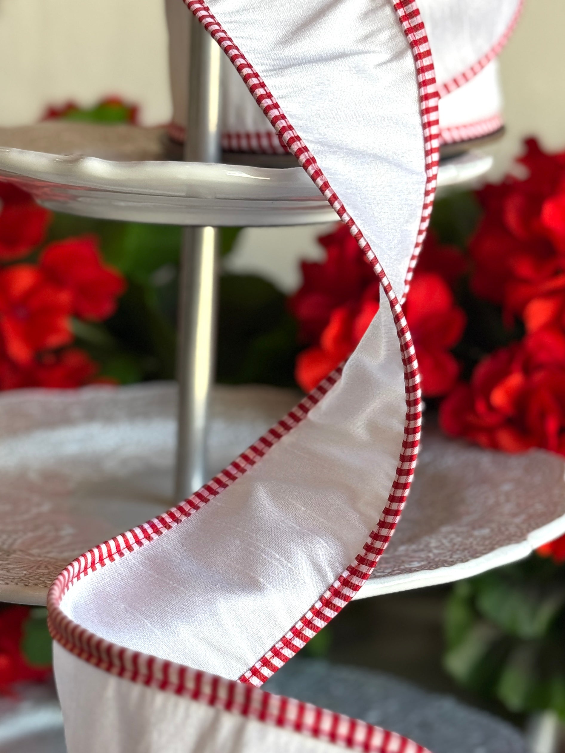 2.5" faux dupion red-white check edge, pearl white