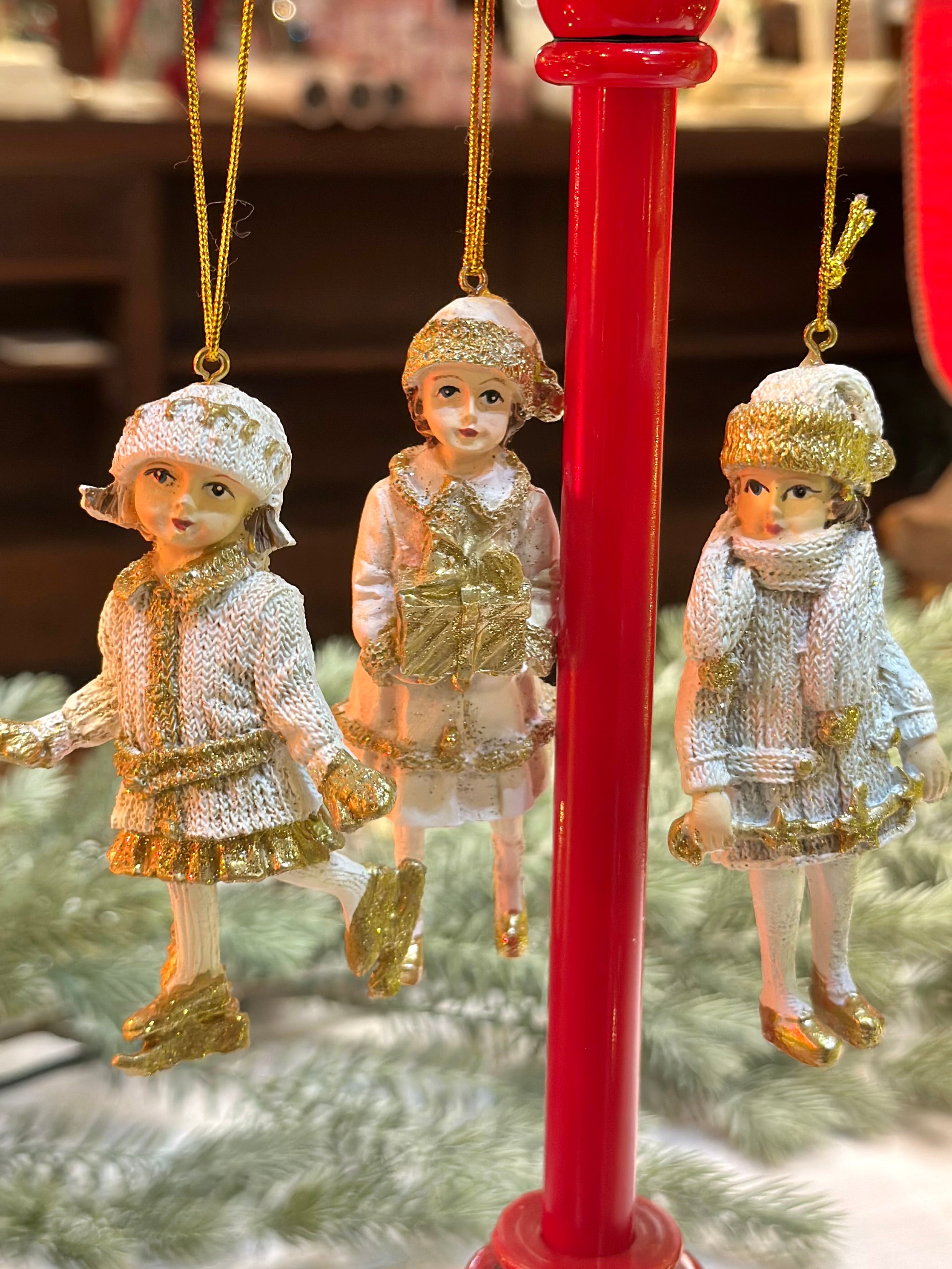 4.3" Vintage Child Ornament - Cream/Gold